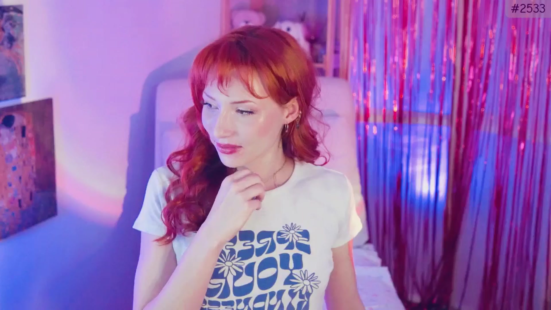 Gallery image thumbnail from Purrelove's myfreecams stream on, 11/21/2025, 08:46 image 12 of 20