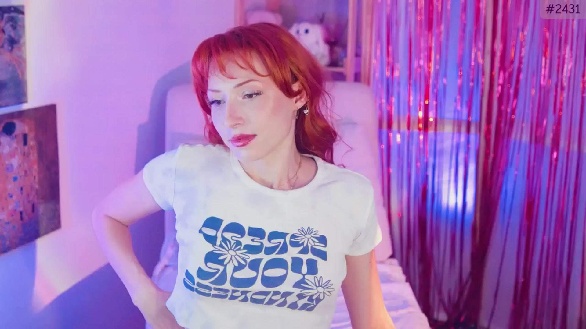 Gallery image thumbnail from Purrelove's myfreecams stream on, 11/21/2025, 08:46 image 14 of 20