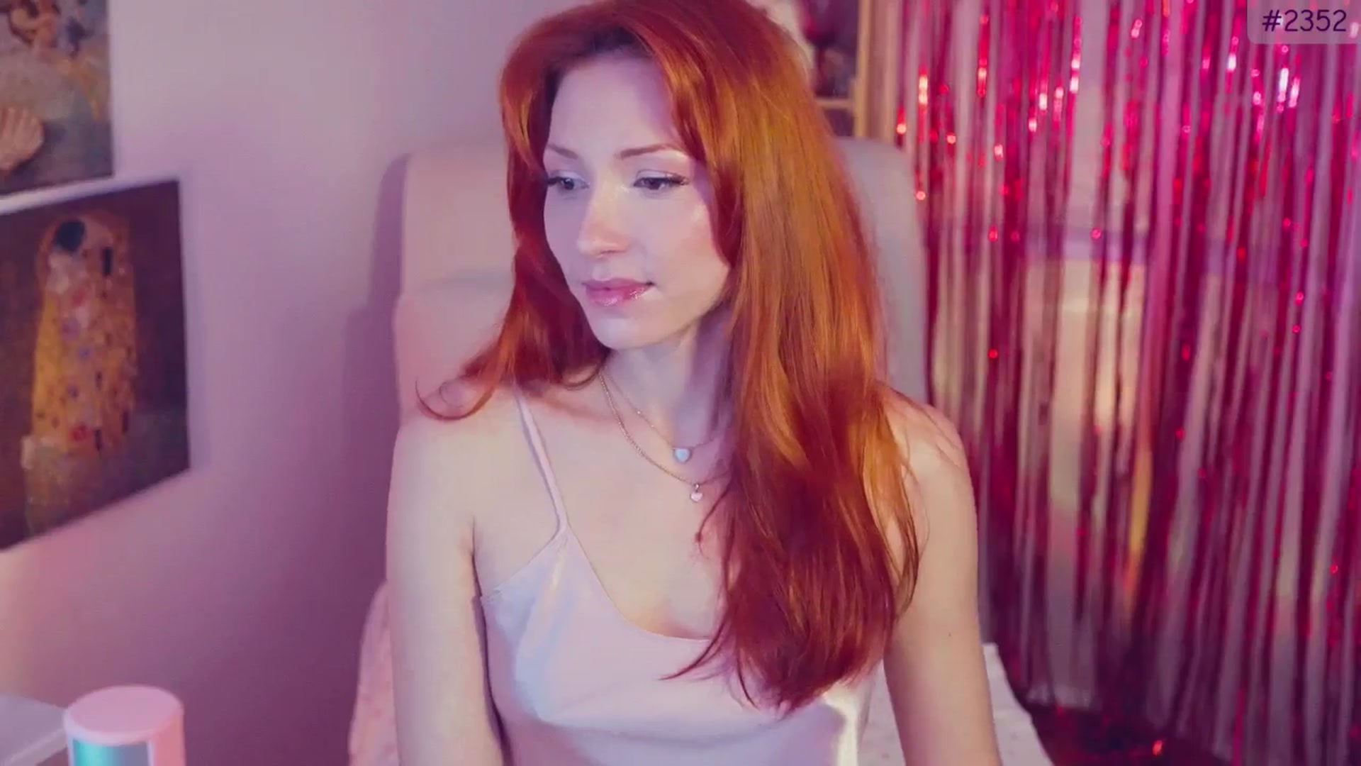 Gallery image thumbnail from Purrelove's myfreecams stream on, 11/26/2025, 08:39 image 11 of 20