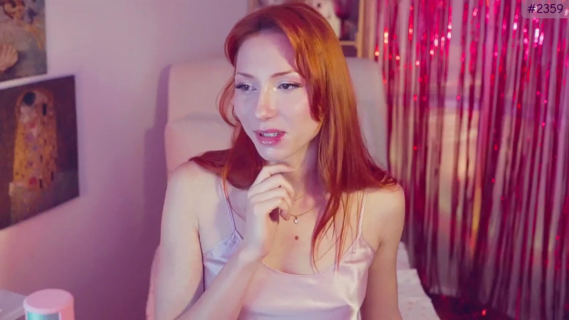 Gallery image thumbnail from Purrelove's myfreecams stream on, 11/26/2025, 08:39 image 7 of 20