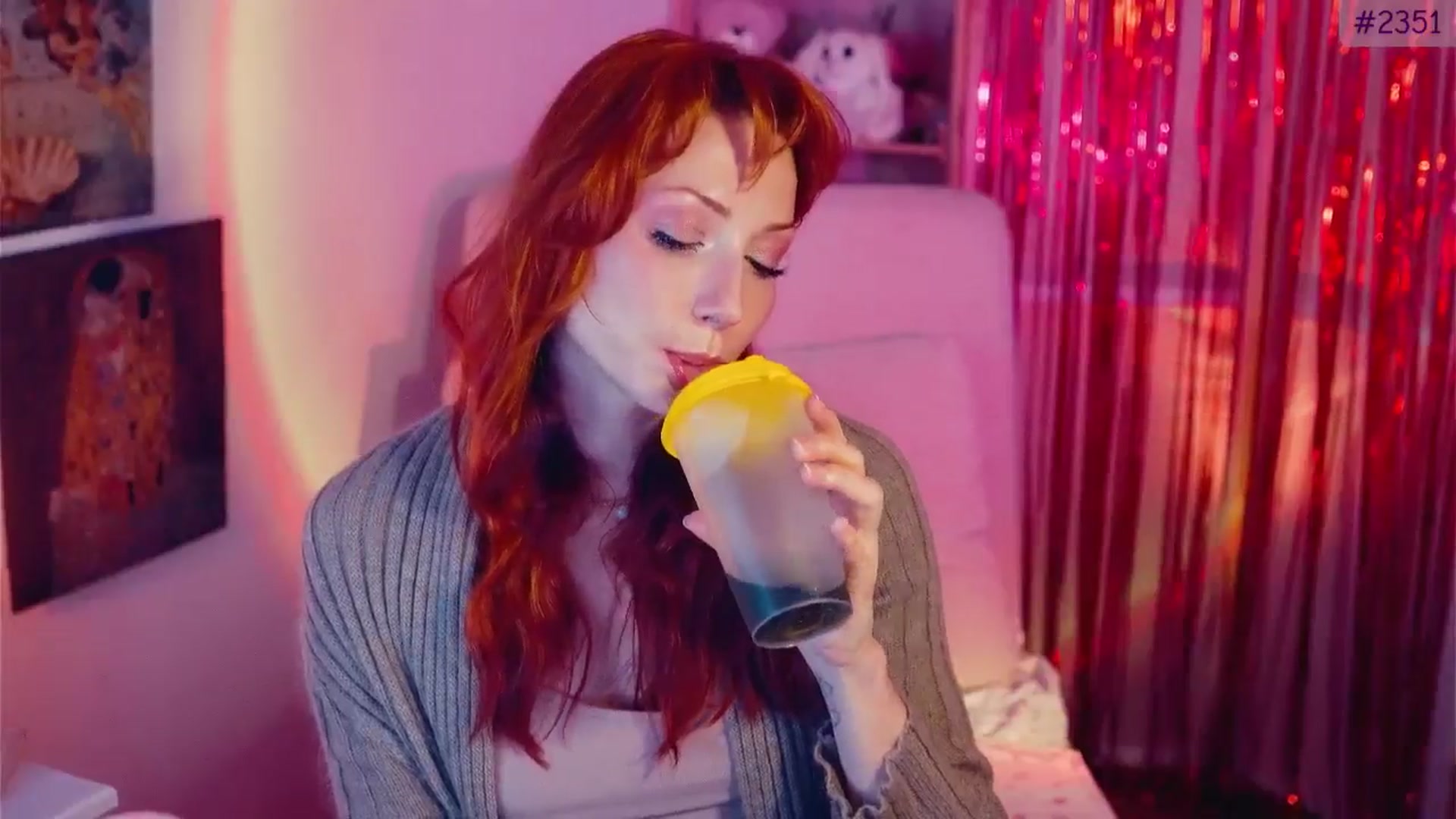 Gallery image thumbnail from Purrelove's myfreecams stream on, 11/29/2025, 07:33 image 14 of 20