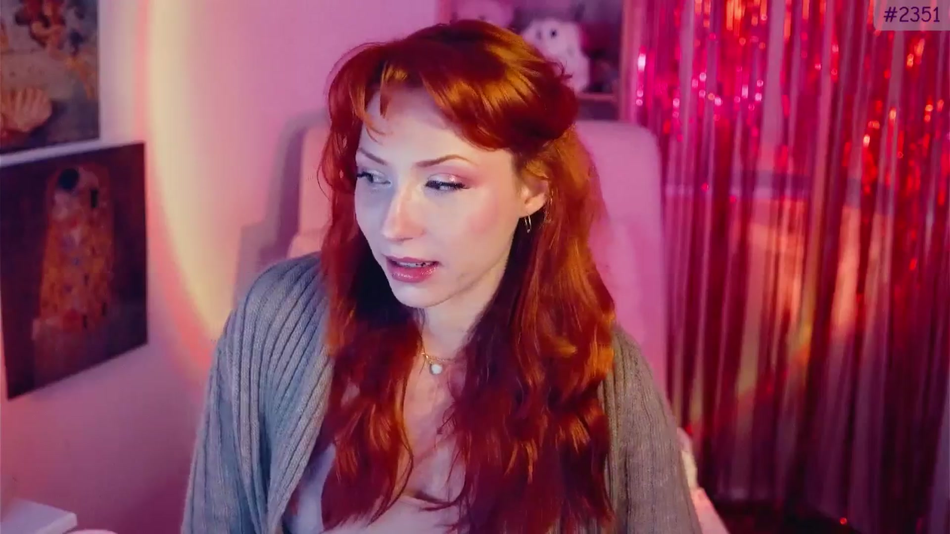 Gallery image thumbnail from Purrelove's myfreecams stream on, 11/29/2025, 07:33 image 12 of 20