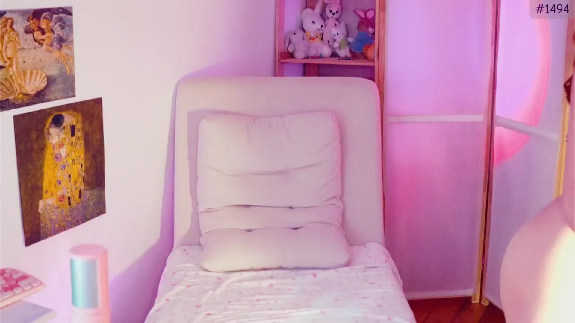 Gallery image thumbnail from Purrelove's myfreecams stream on, 03/14/2026, 10:04 image 4 of 20