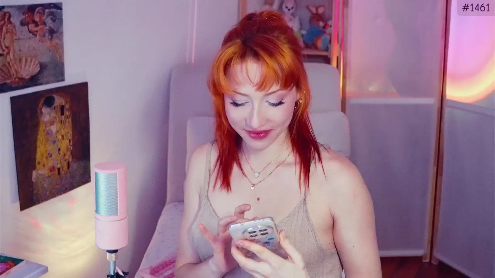 Gallery image thumbnail from Purrelove's myfreecams stream on, 03/18/2026, 07:46 image 12 of 20