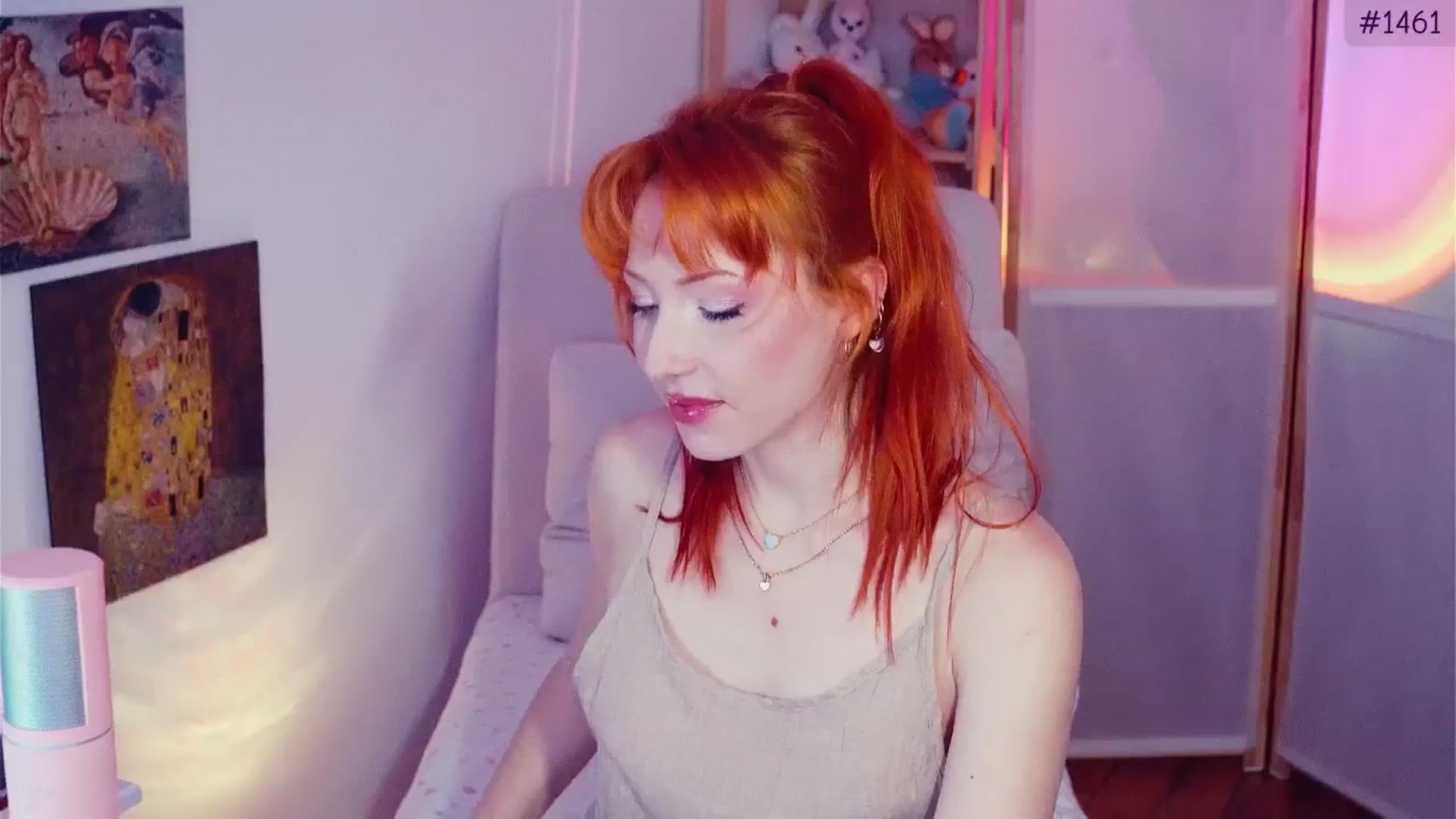 Gallery image thumbnail from Purrelove's myfreecams stream on, 03/18/2026, 07:46 image 13 of 20
