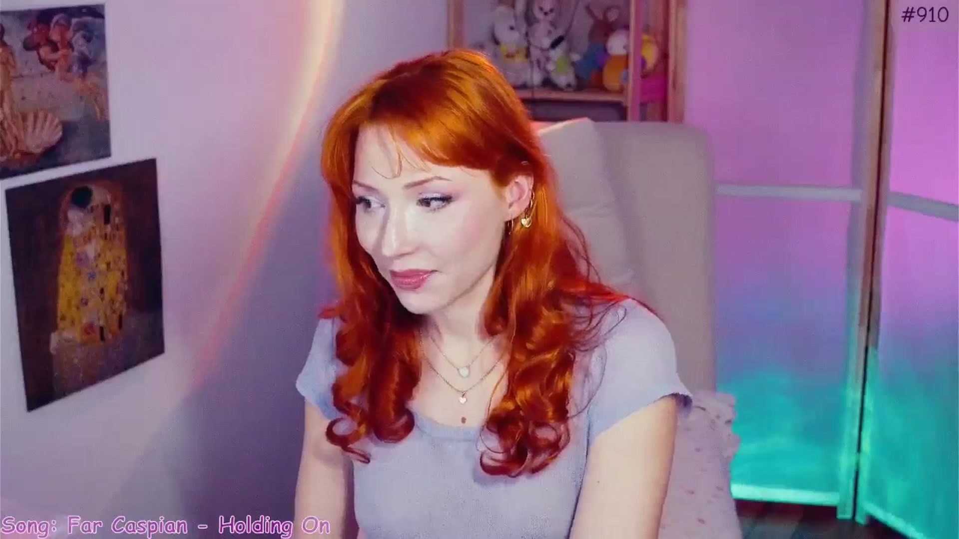 Gallery image thumbnail from Purrelove's myfreecams stream on, 04/06/2026, 07:53 image 5 of 20