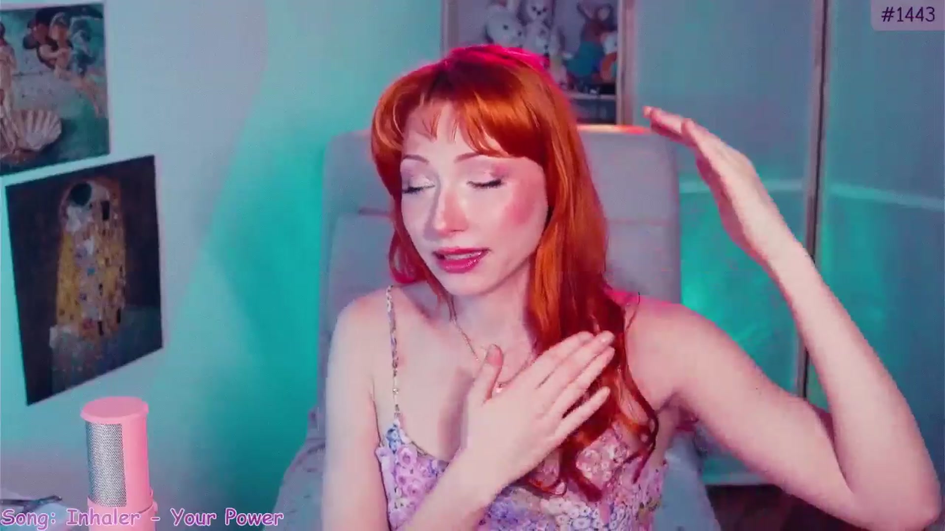 Gallery image thumbnail from Purrelove's myfreecams stream on, 04/25/2026, 07:48 image 18 of 20