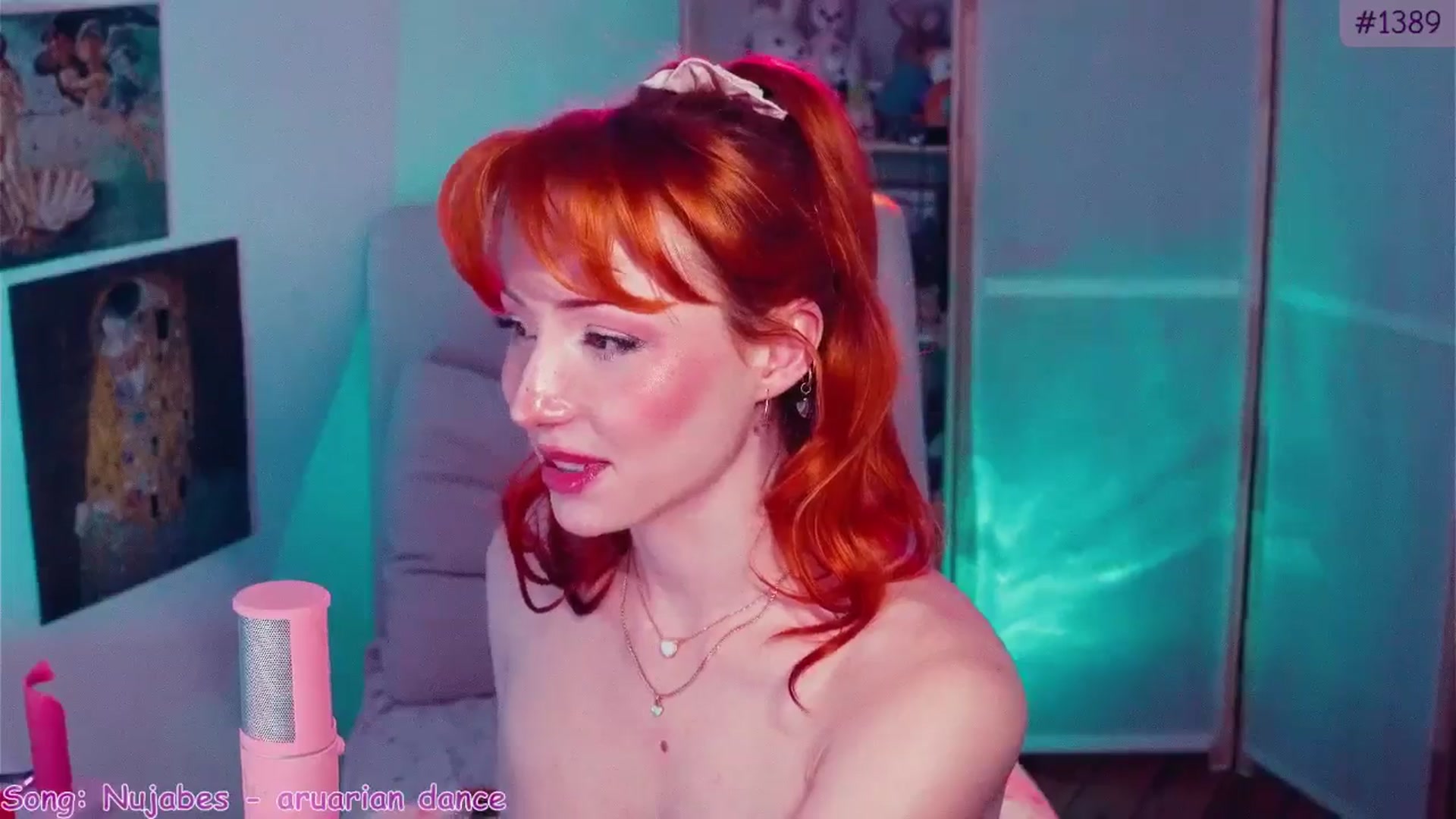 Gallery image thumbnail from Purrelove's myfreecams stream on, 04/25/2026, 08:41 image 9 of 20