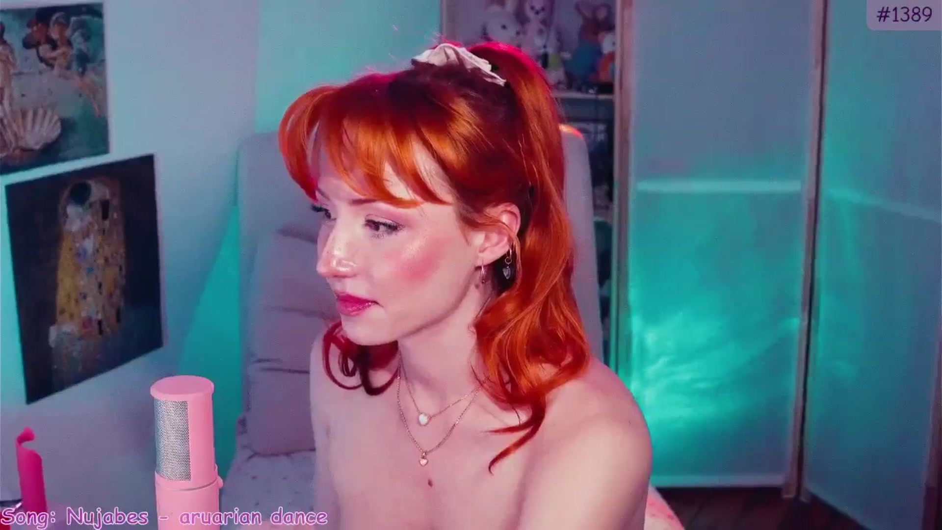 Gallery image thumbnail from Purrelove's myfreecams stream on, 04/25/2026, 08:41 image 8 of 20