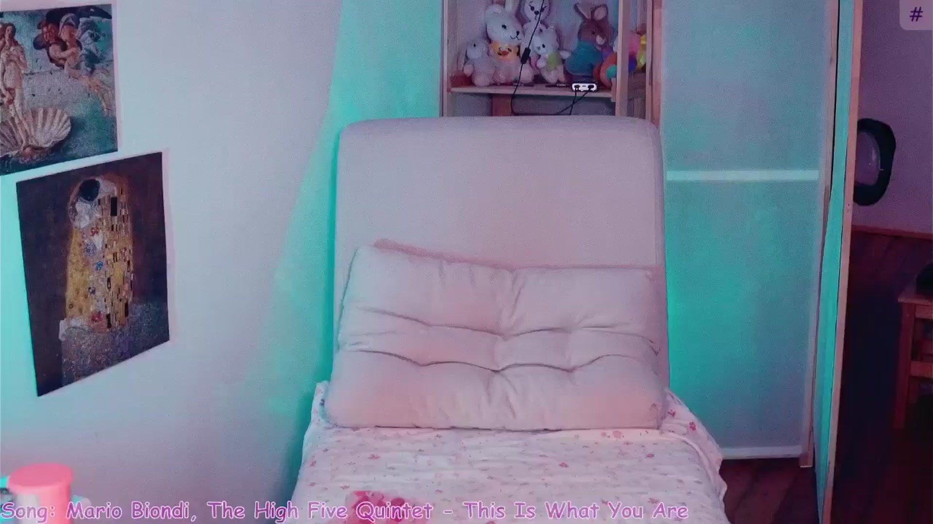 Gallery image thumbnail from Purrelove's myfreecams stream on, 05/03/2026, 05:38 image 12 of 20