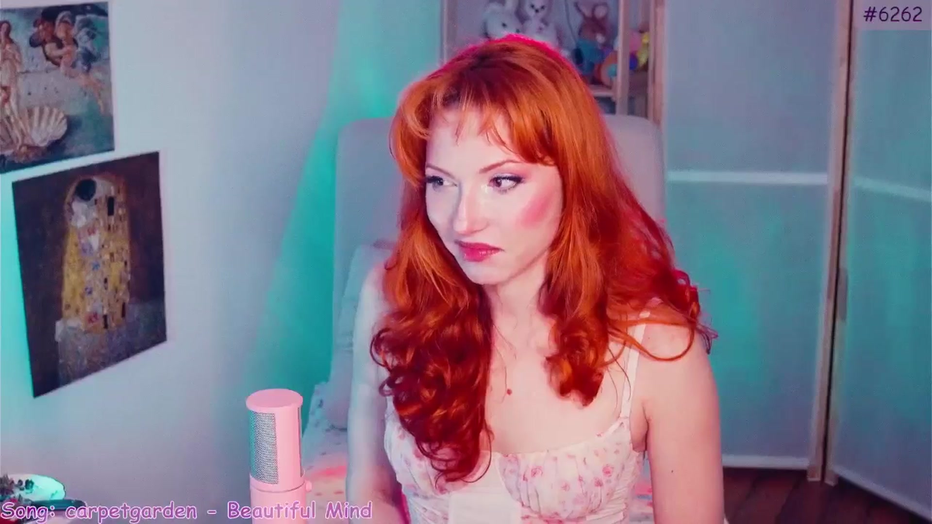 Gallery image thumbnail from Purrelove's myfreecams stream on, 05/03/2026, 06:34 image 12 of 20