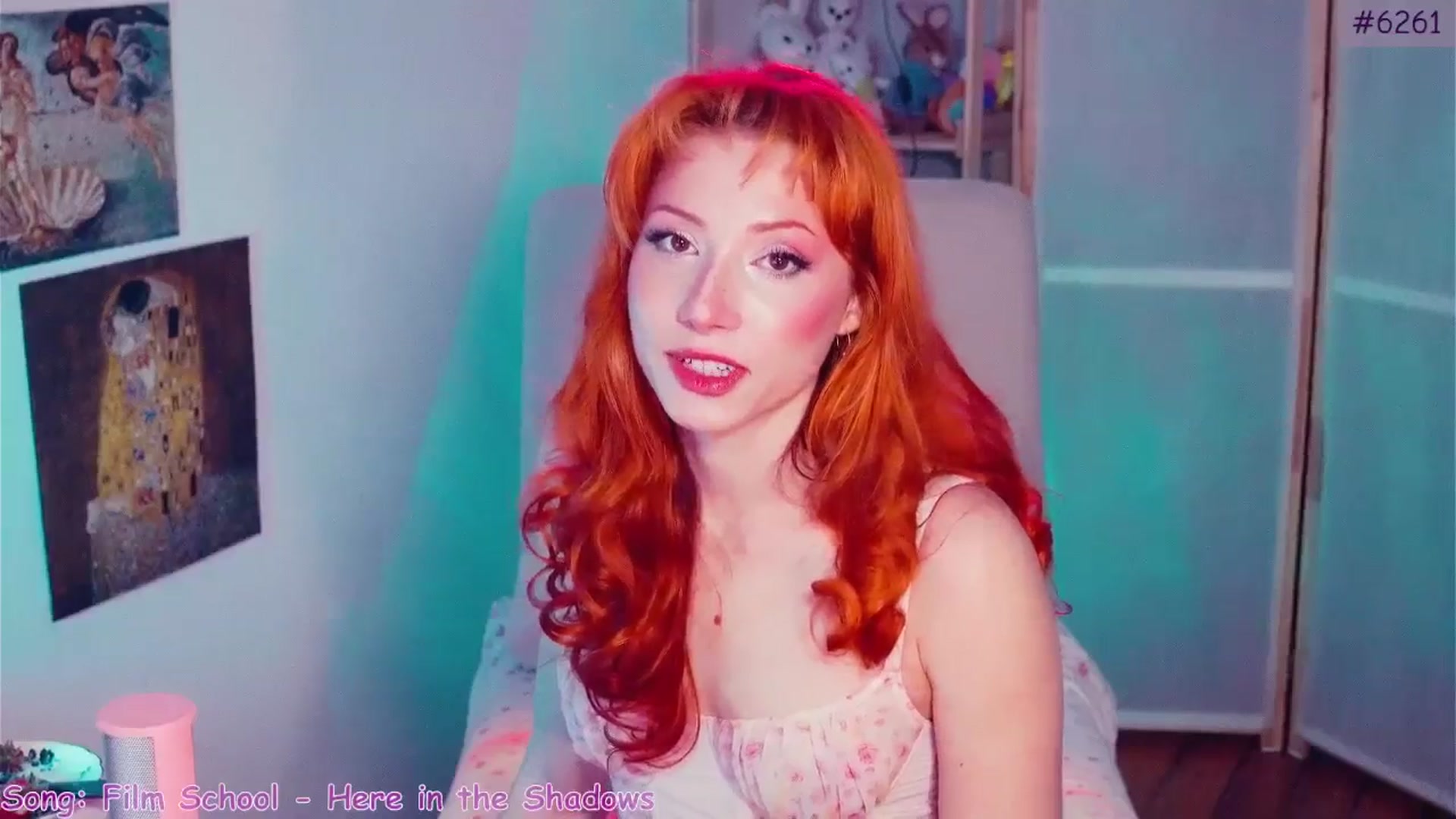 Gallery image thumbnail from Purrelove's myfreecams stream on, 05/03/2026, 06:34 image 10 of 20