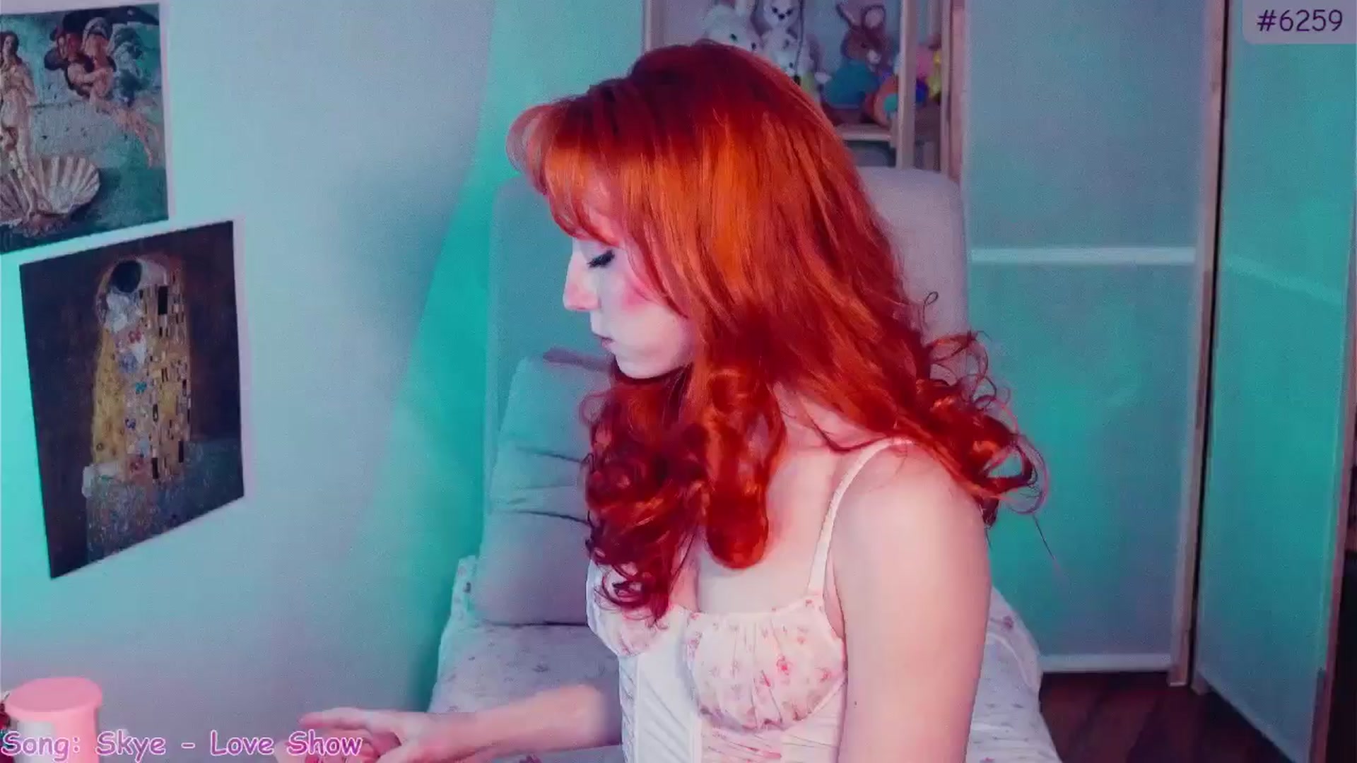 Gallery image thumbnail from Purrelove's myfreecams stream on, 05/03/2026, 06:34 image 3 of 20