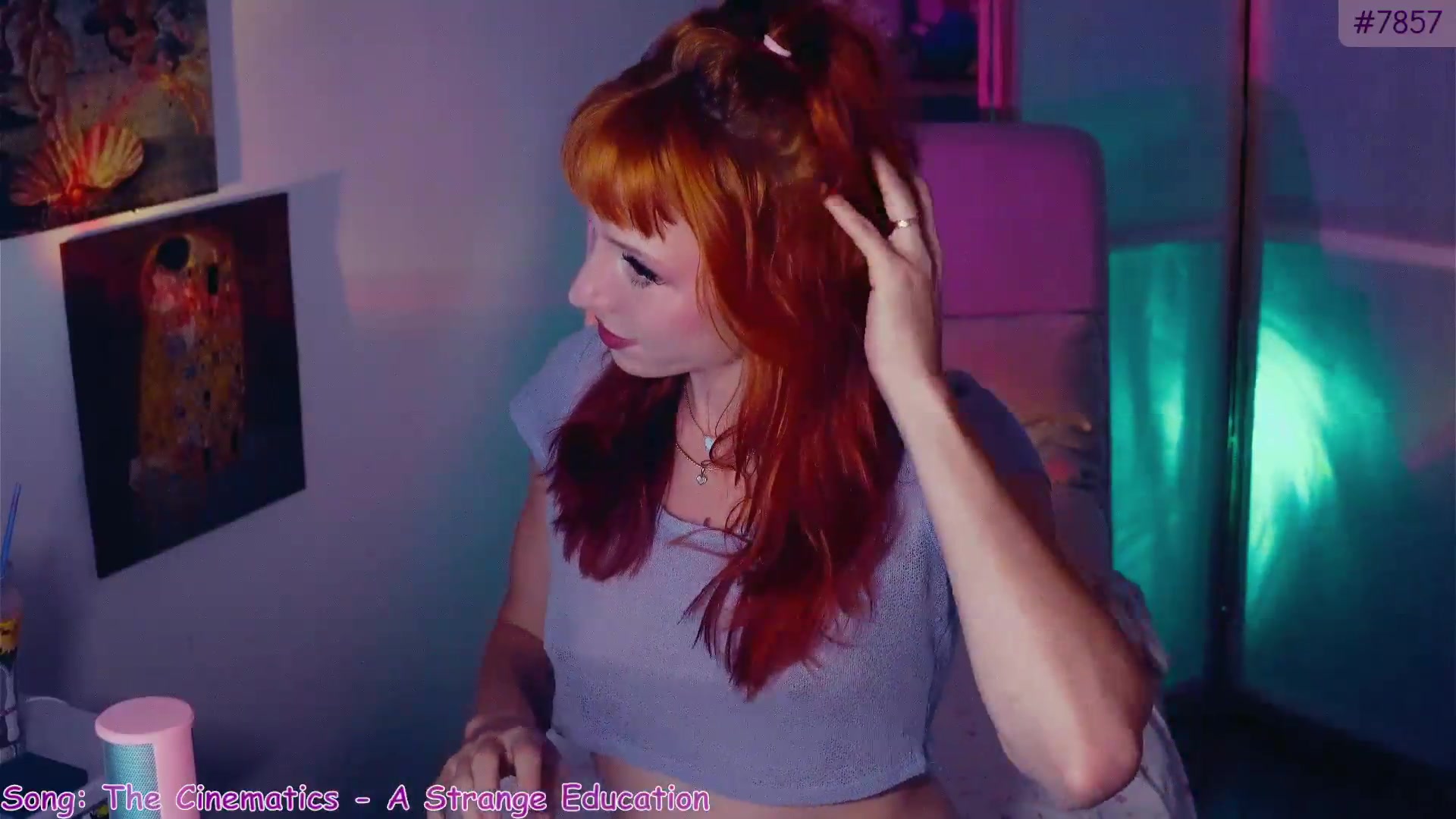 Gallery image thumbnail from Purrelove's myfreecams stream on, 08/23/2026, 07:53 image 16 of 20
