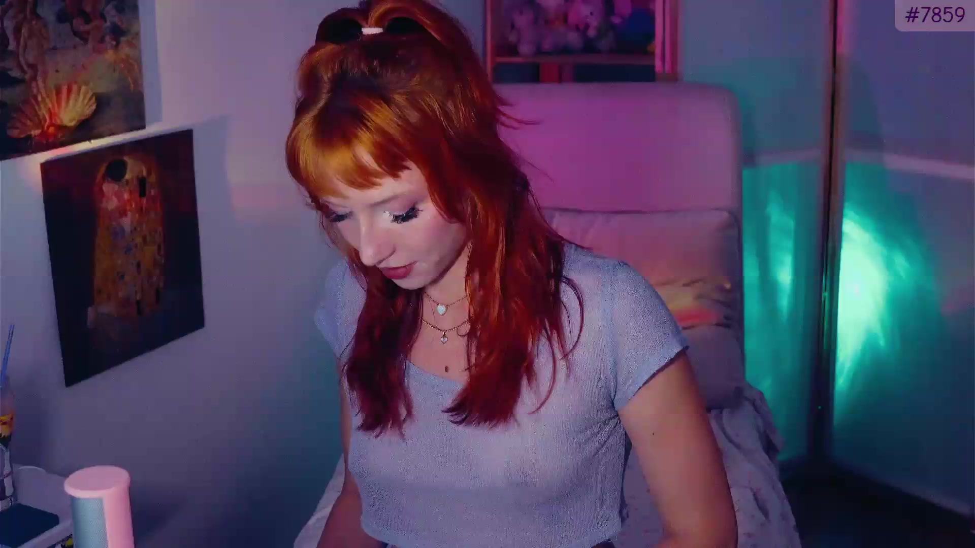 Gallery image thumbnail from Purrelove's myfreecams stream on, 08/23/2026, 08:11 image 15 of 20