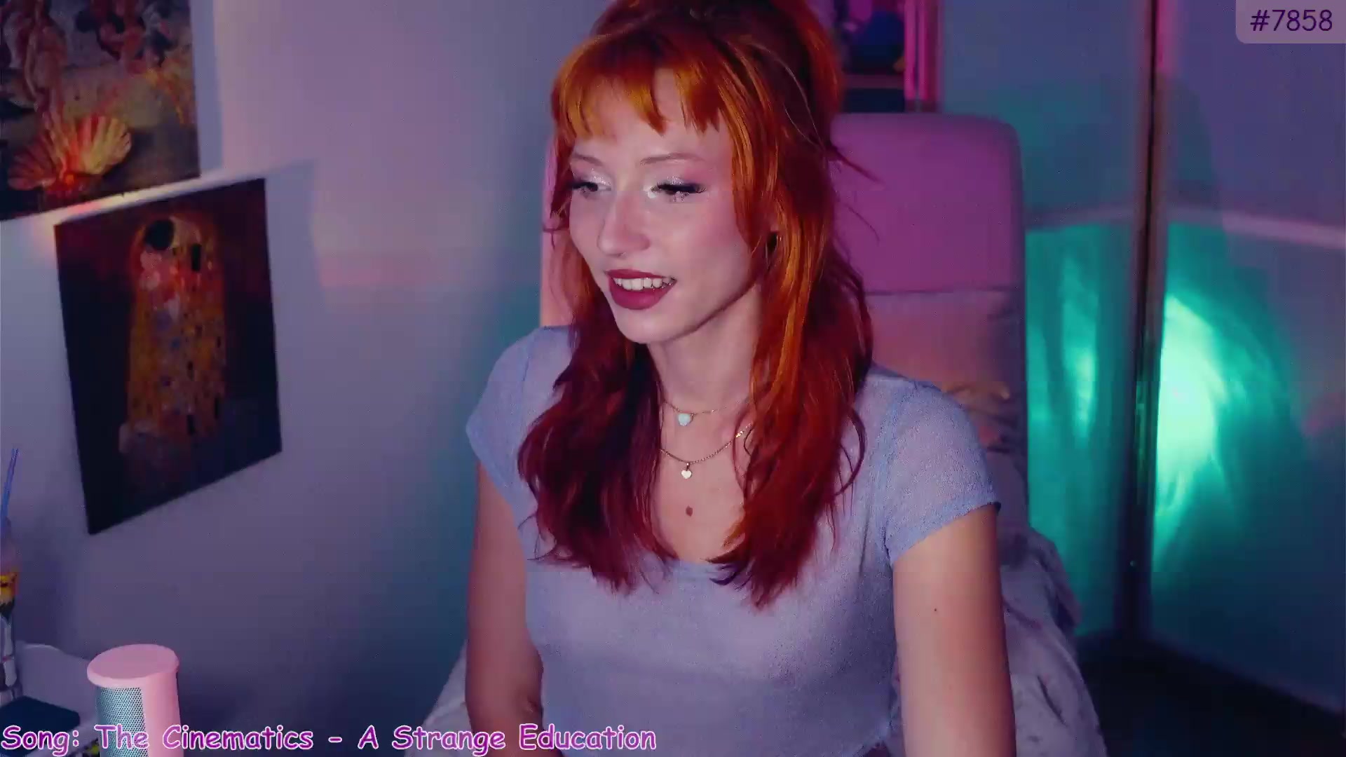 Gallery image thumbnail from Purrelove's myfreecams stream on, 08/23/2026, 08:11 image 9 of 20