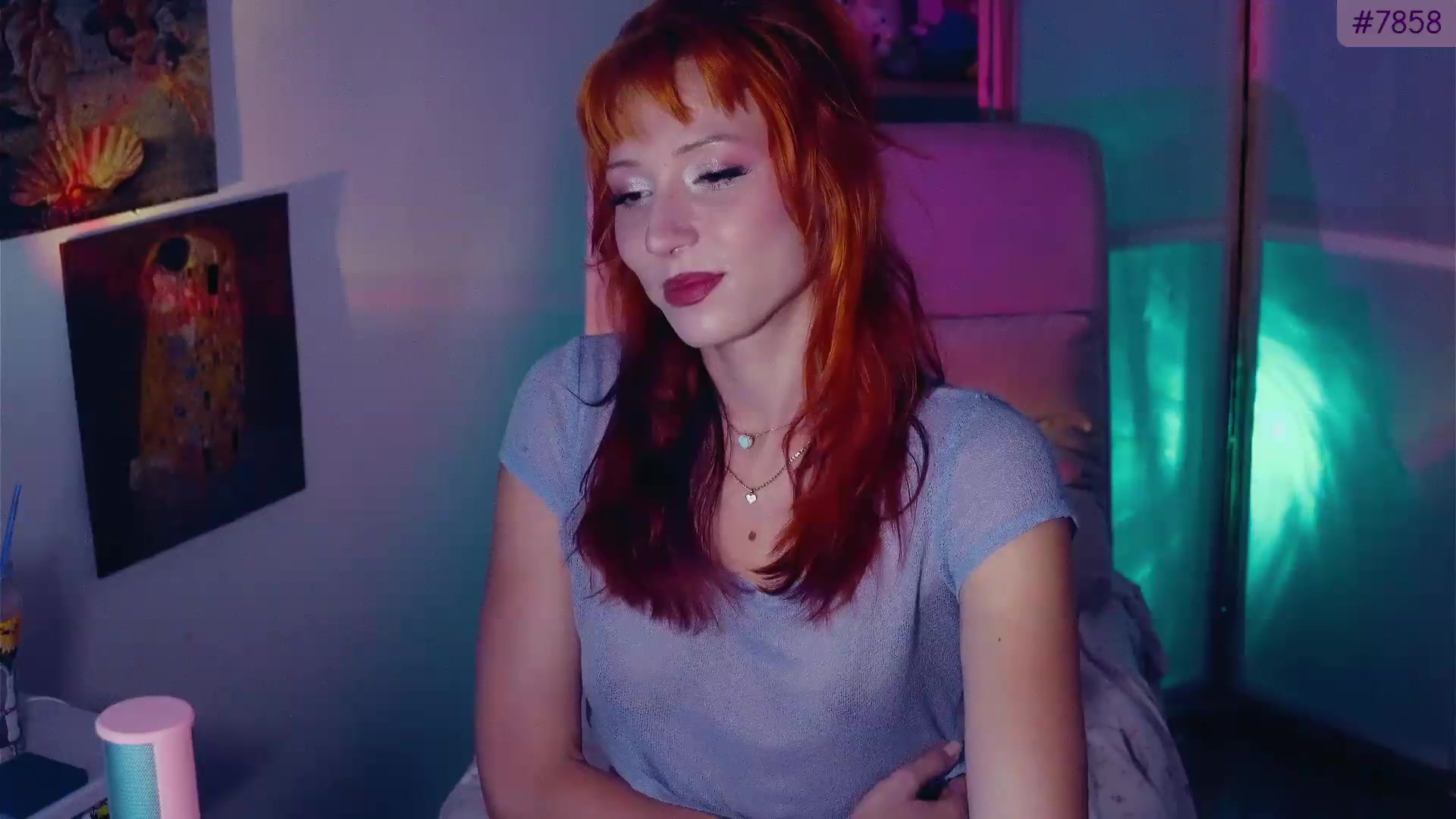 Gallery image thumbnail from Purrelove's myfreecams stream on, 08/23/2026, 08:11 image 11 of 20