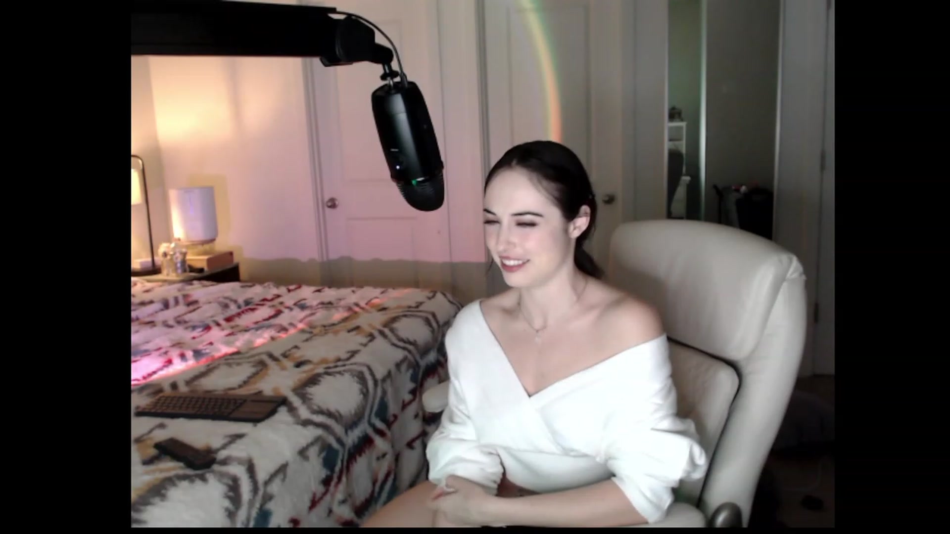 Gallery image thumbnail from Purrityy's myfreecams stream on, 12/06/2022, 07:59 image 13 of 20