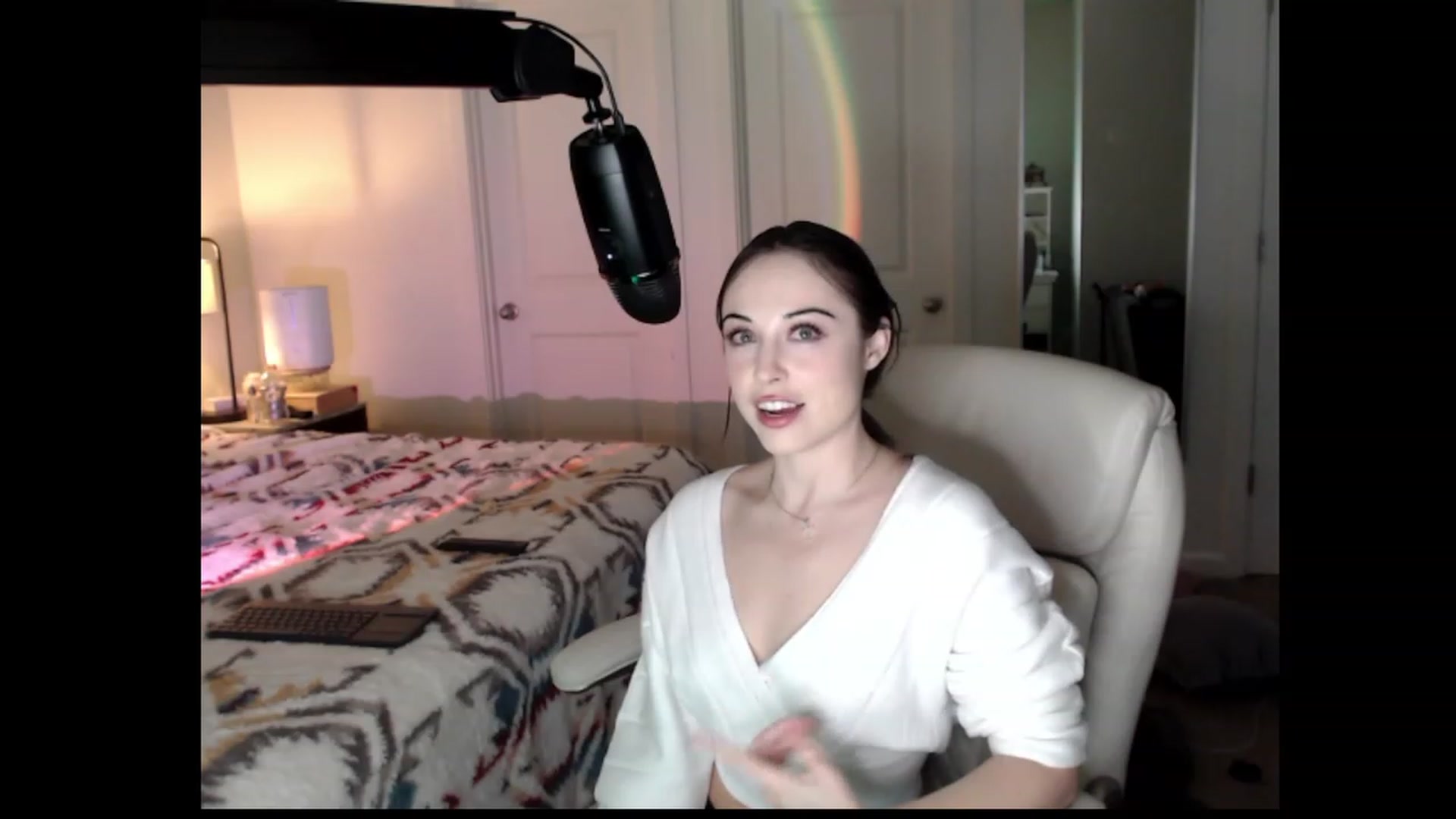 Gallery image thumbnail from Purrityy's myfreecams stream on, 12/06/2022, 07:59 image 10 of 20