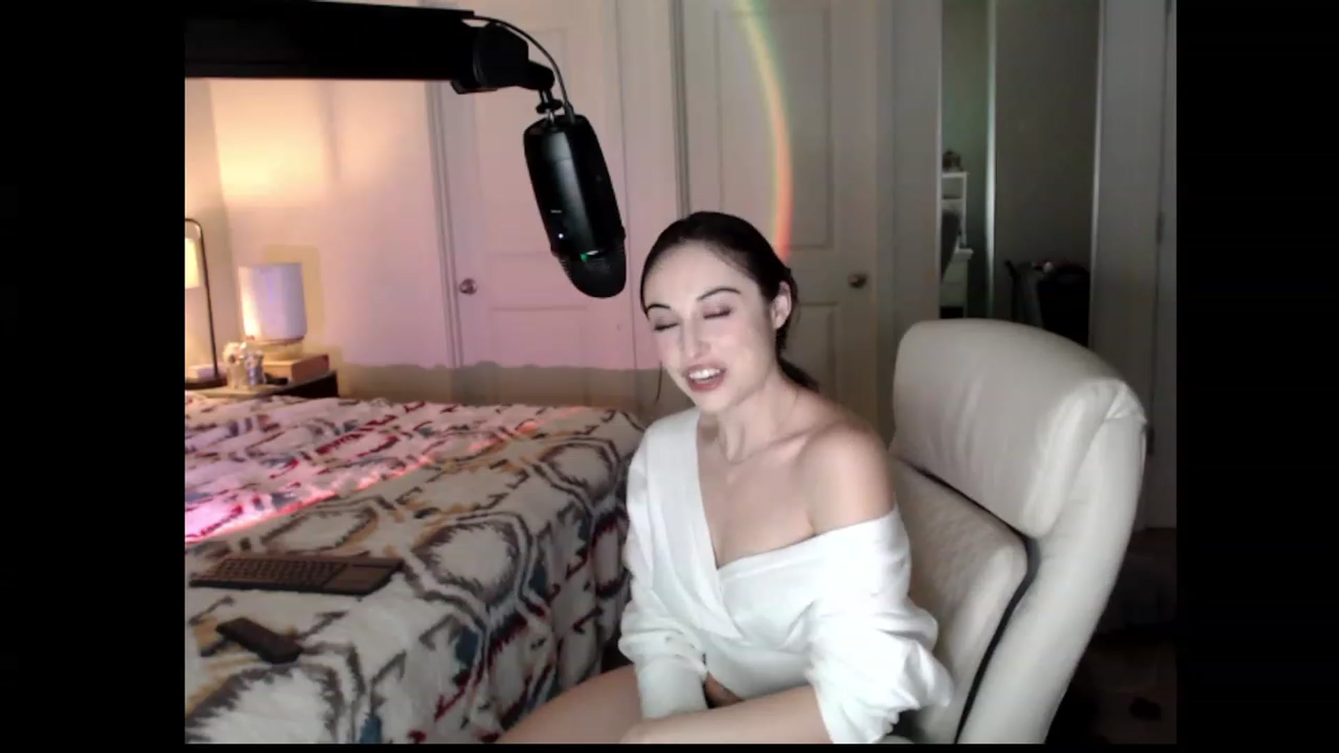 Gallery image thumbnail from Purrityy's myfreecams stream on, 12/06/2022, 07:59 image 15 of 20