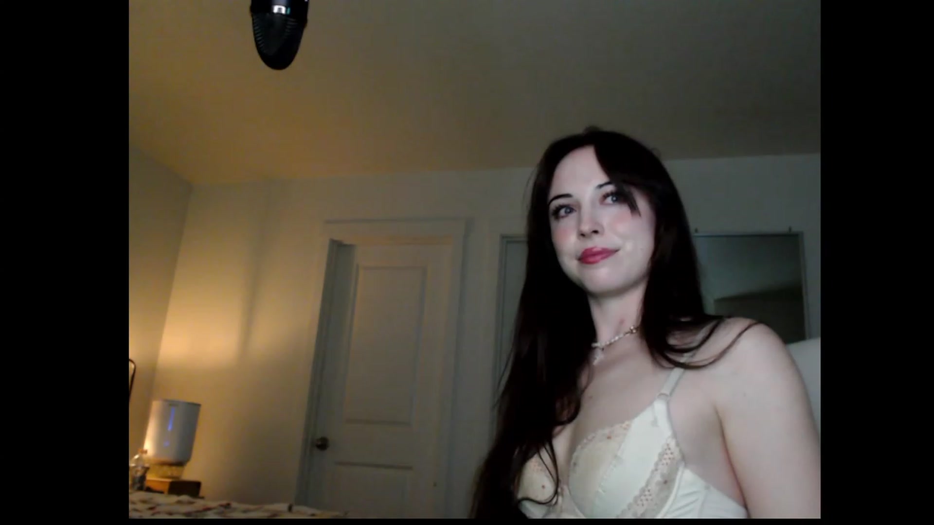 Gallery image thumbnail from Purrityy's myfreecams stream on, 12/07/2022, 06:32 image 18 of 20