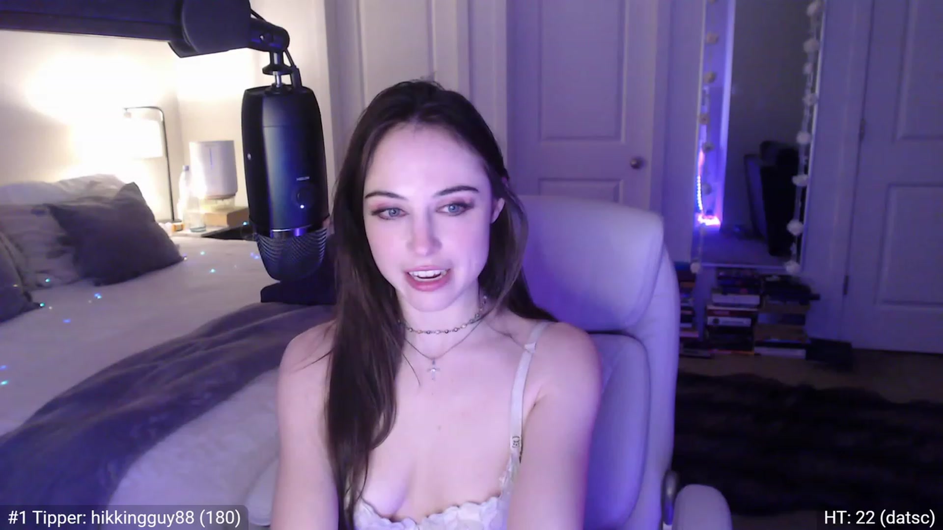 Gallery image thumbnail from Purrityy's myfreecams stream on, 01/19/2023, 03:07 image 14 of 20