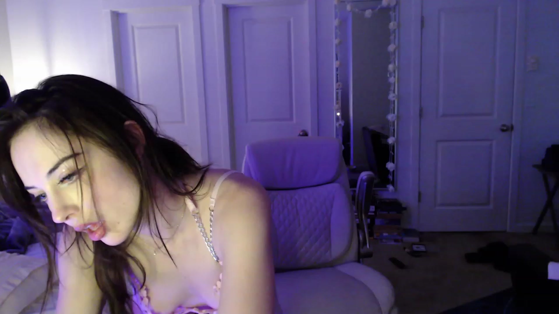 Gallery image thumbnail from Purrityy's myfreecams stream on, 02/05/2023, 06:55 image 20 of 20