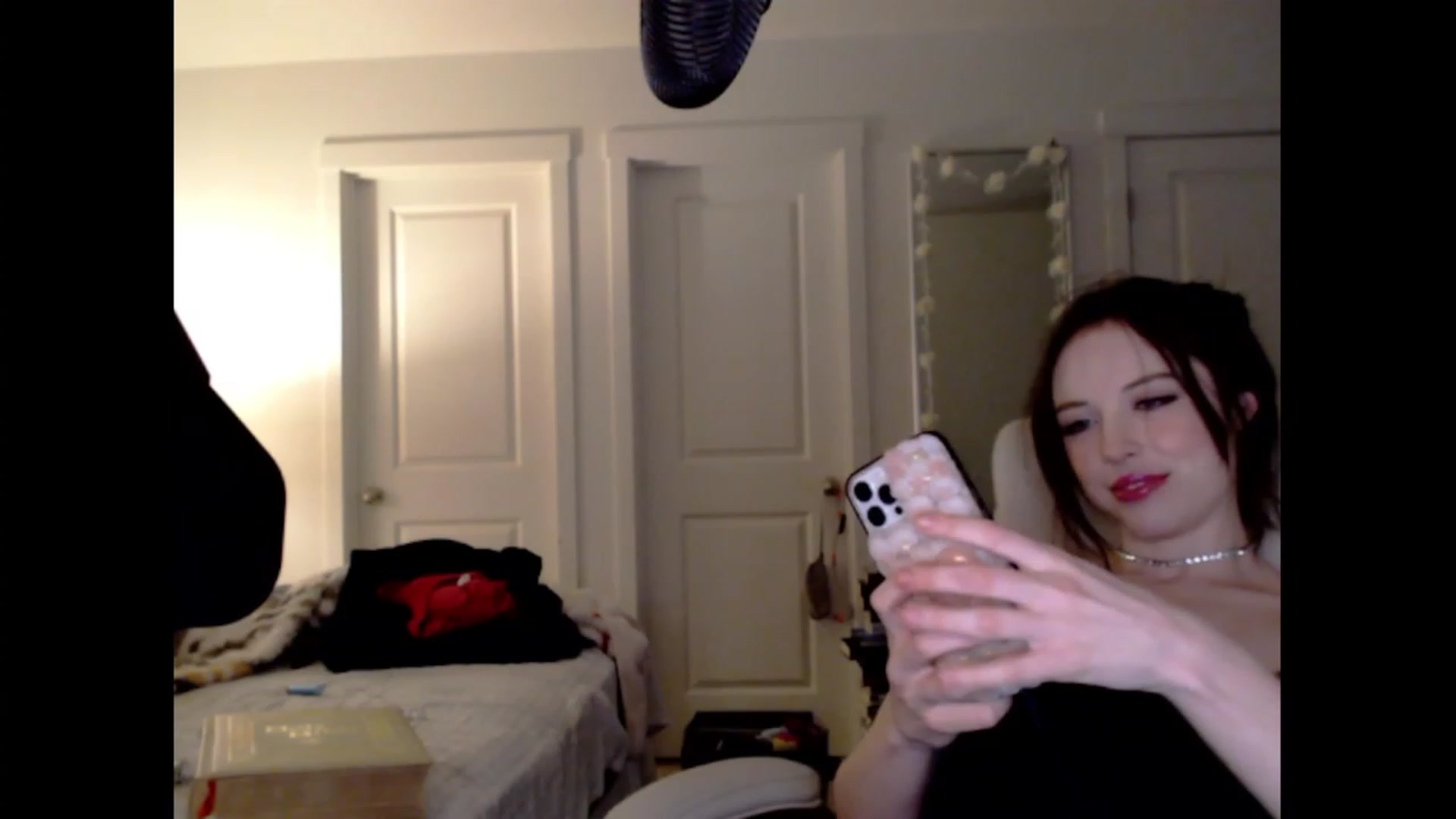 Gallery image thumbnail from Purrityy's myfreecams stream on, 03/15/2023, 03:42 image 15 of 20
