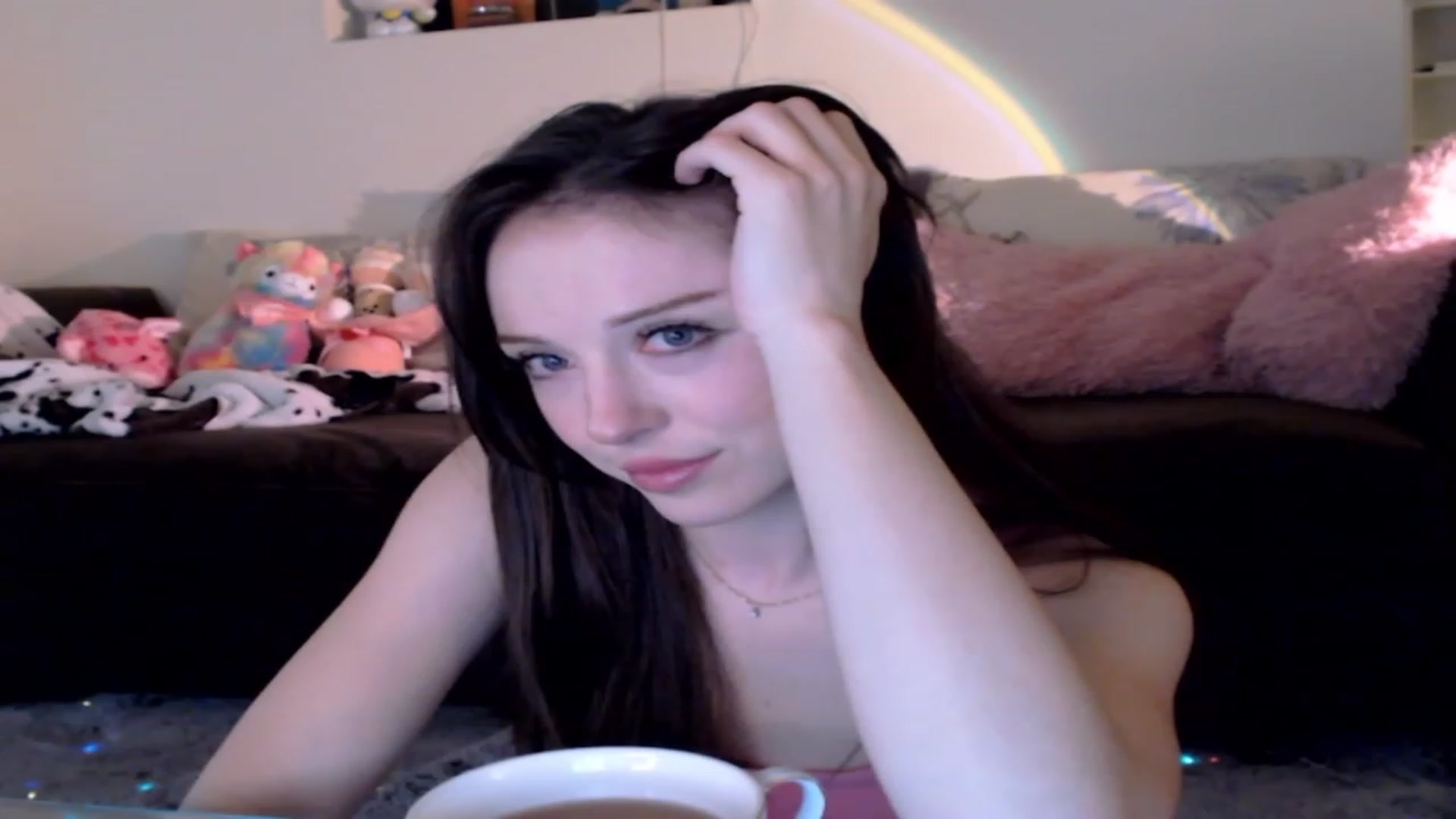 Gallery image thumbnail from Purrityy's myfreecams stream on, 03/22/2023, 08:13 image 7 of 20