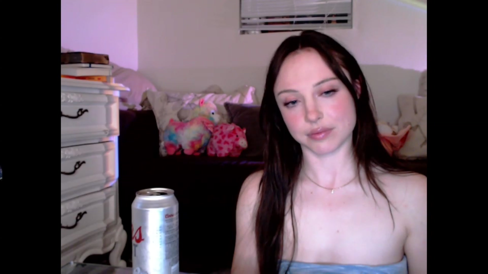 Gallery image thumbnail from Purrityy's myfreecams stream on, 04/14/2023, 03:58 image 18 of 20