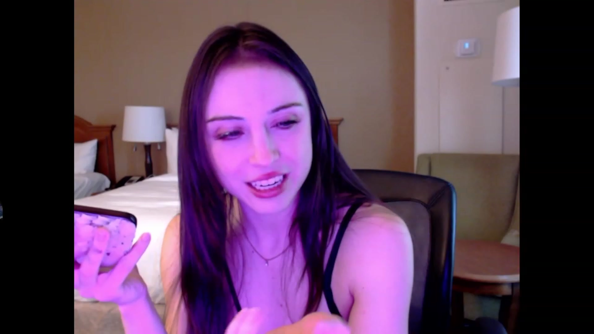 Gallery image thumbnail from Purrityy's myfreecams stream on, 04/27/2023, 22:40 image 18 of 20