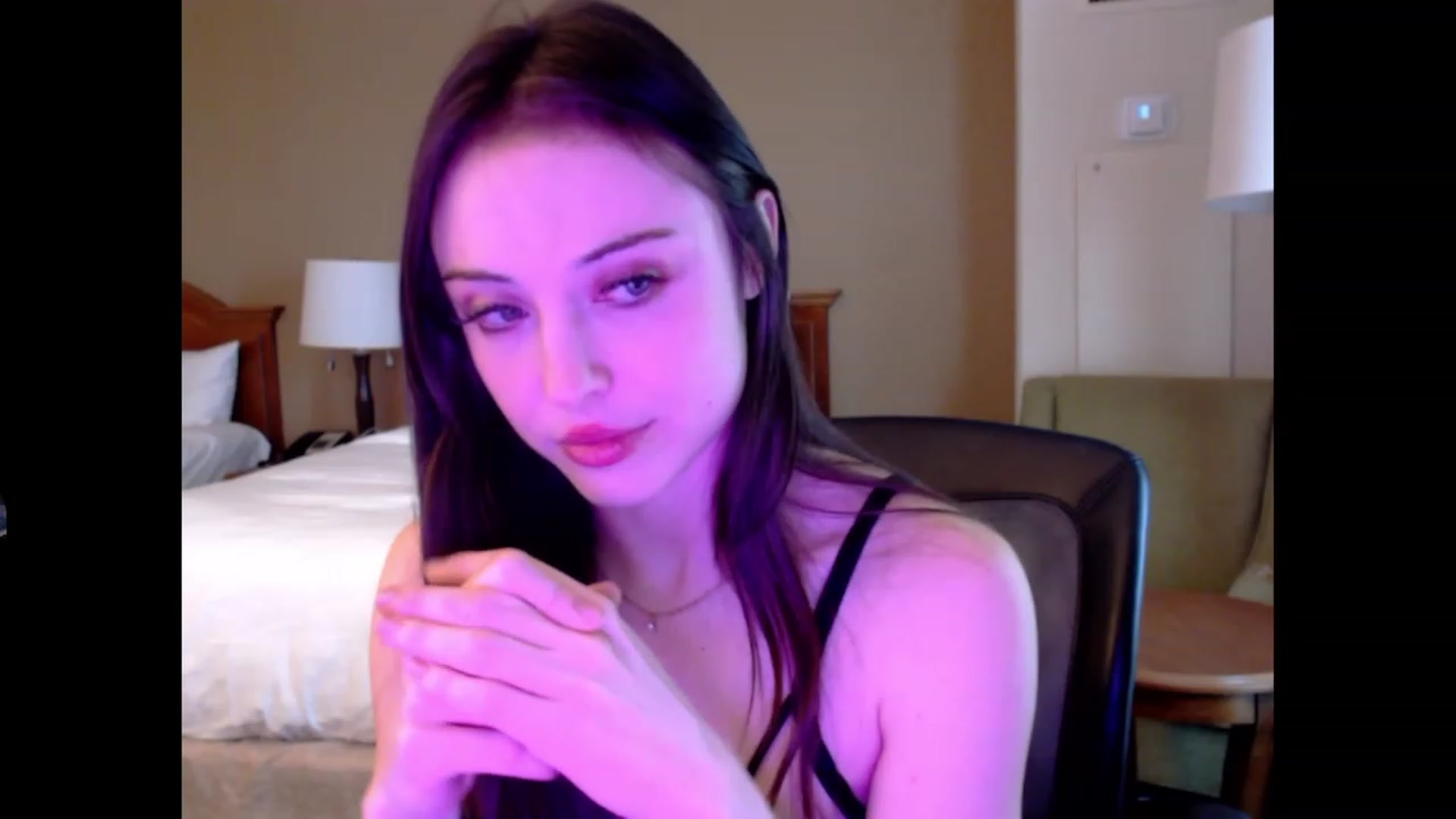 Gallery image thumbnail from Purrityy's myfreecams stream on, 04/27/2023, 22:40 image 13 of 20