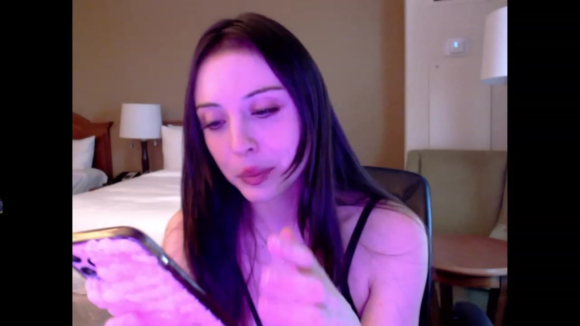 Gallery image thumbnail from Purrityy's myfreecams stream on, 04/27/2023, 22:40 image 20 of 20