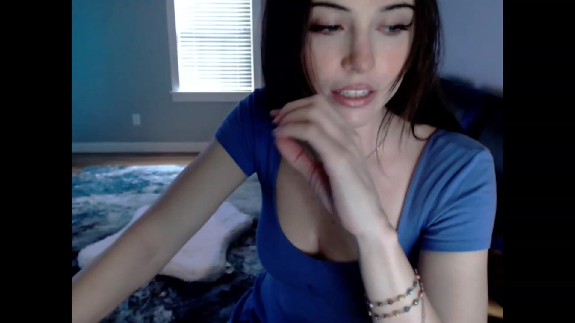 Gallery image thumbnail from Purrityy's myfreecams stream on, 05/16/2023, 16:10 image 5 of 20