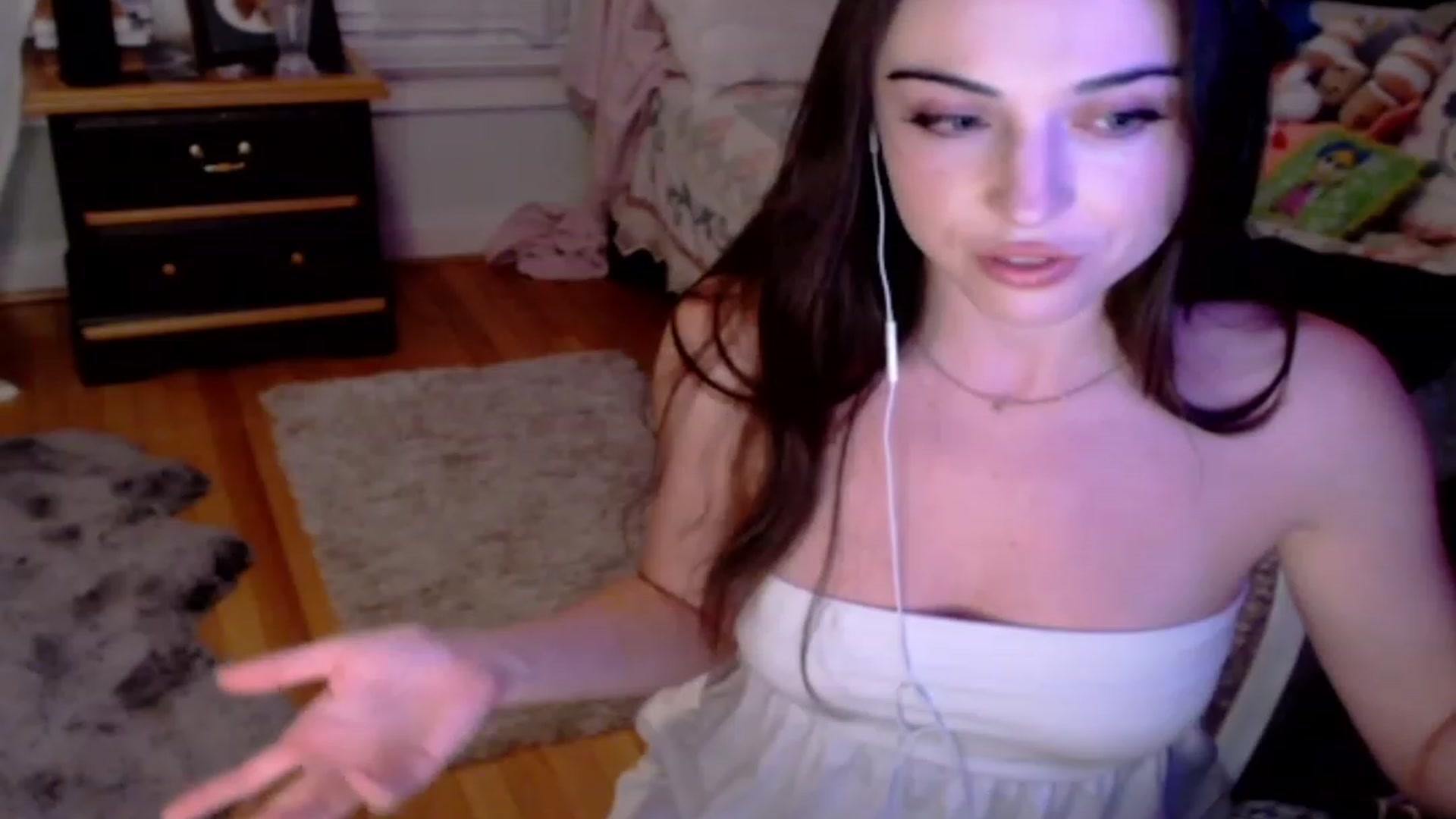 Gallery image thumbnail from Purrityy's myfreecams stream on, 07/25/2023, 05:05 image 2 of 20