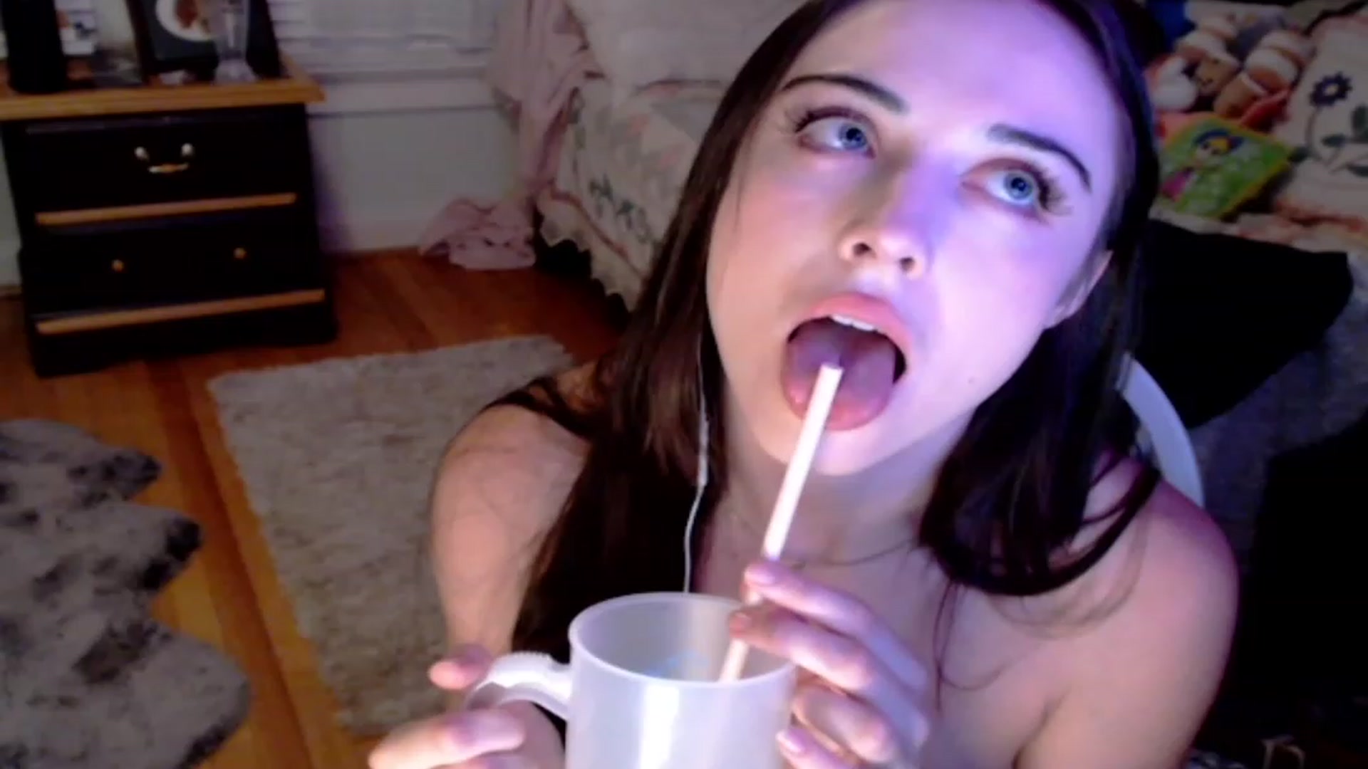 Gallery image thumbnail from Purrityy's myfreecams stream on, 07/25/2023, 05:05 image 3 of 20