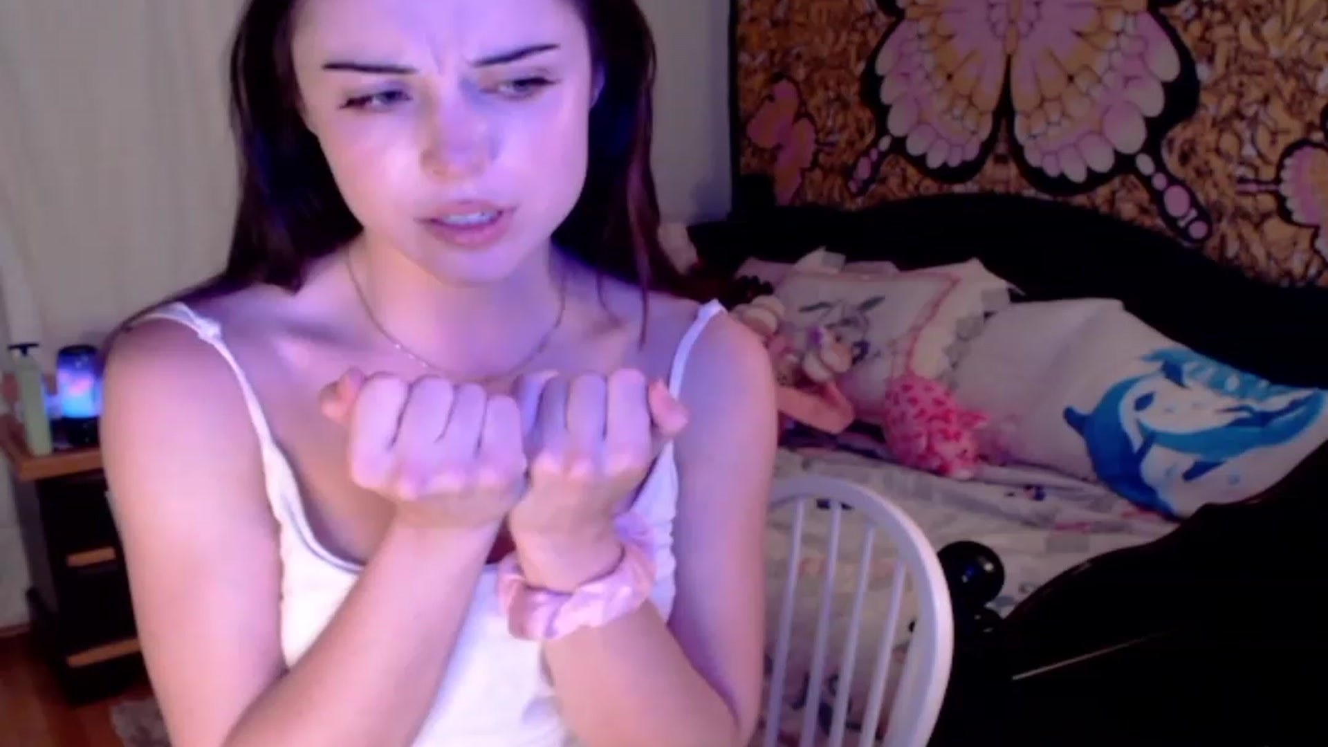 Gallery image thumbnail from Purrityy's myfreecams stream on, 08/04/2023, 04:49 image 11 of 20