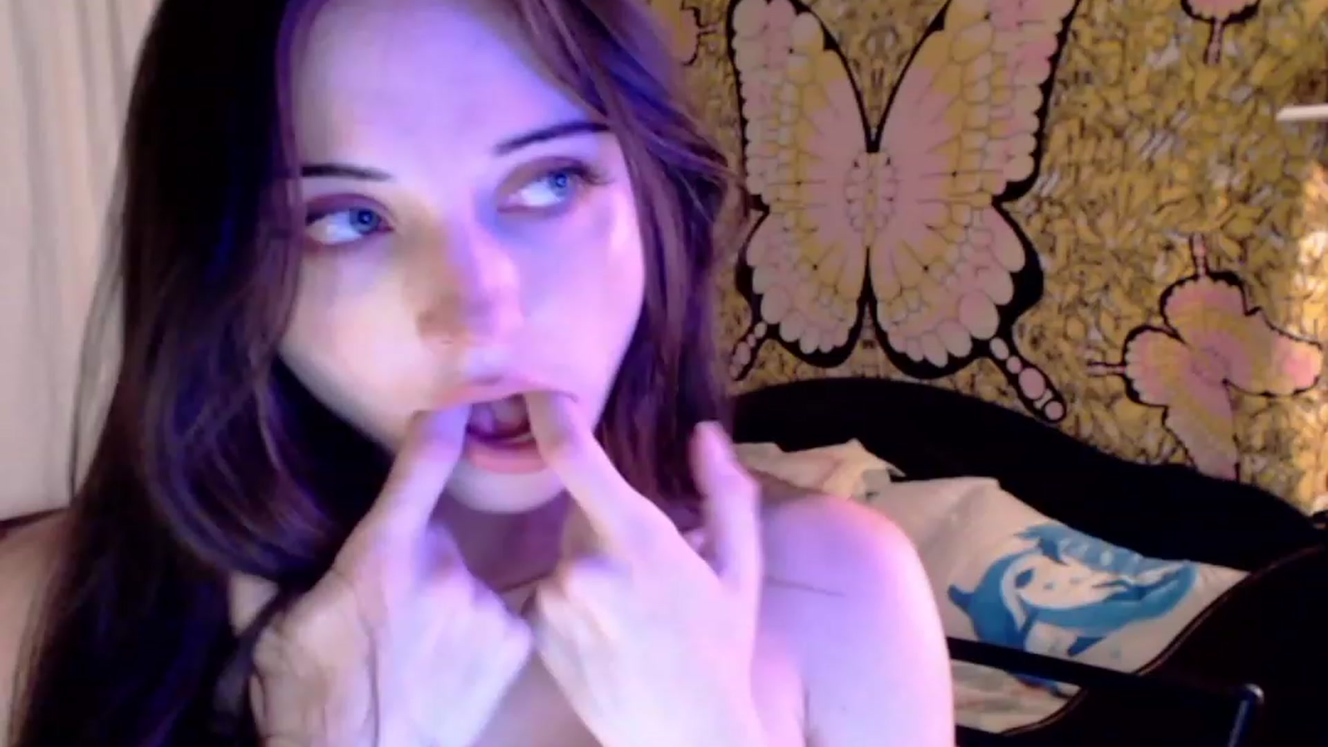 Gallery image thumbnail from Purrityy's myfreecams stream on, 08/04/2023, 05:39 image 17 of 20