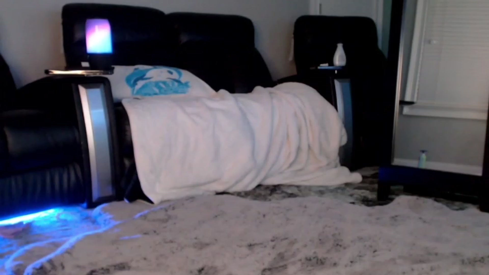 Gallery image thumbnail from Purrityy's myfreecams stream on, 08/10/2023, 04:21 image 19 of 20