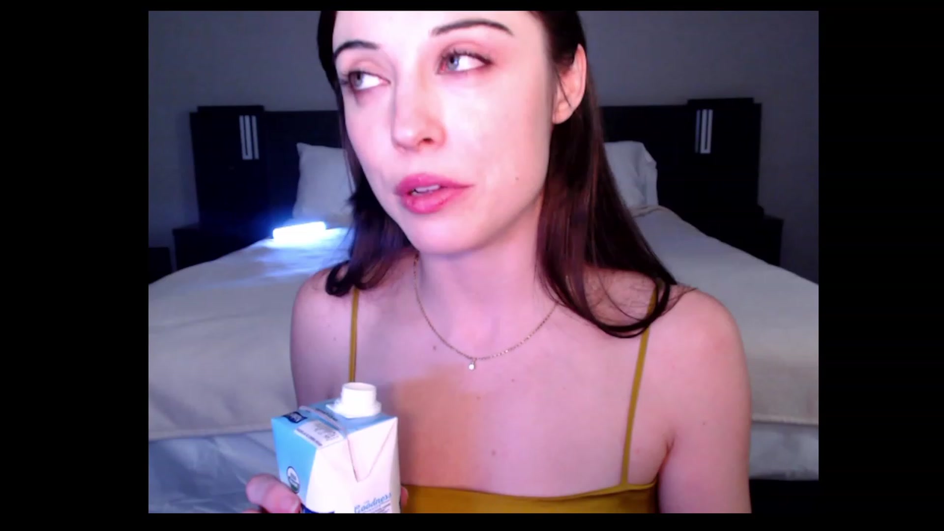 Gallery image thumbnail from Purrityy's myfreecams stream on, 08/31/2023, 11:38 image 8 of 20