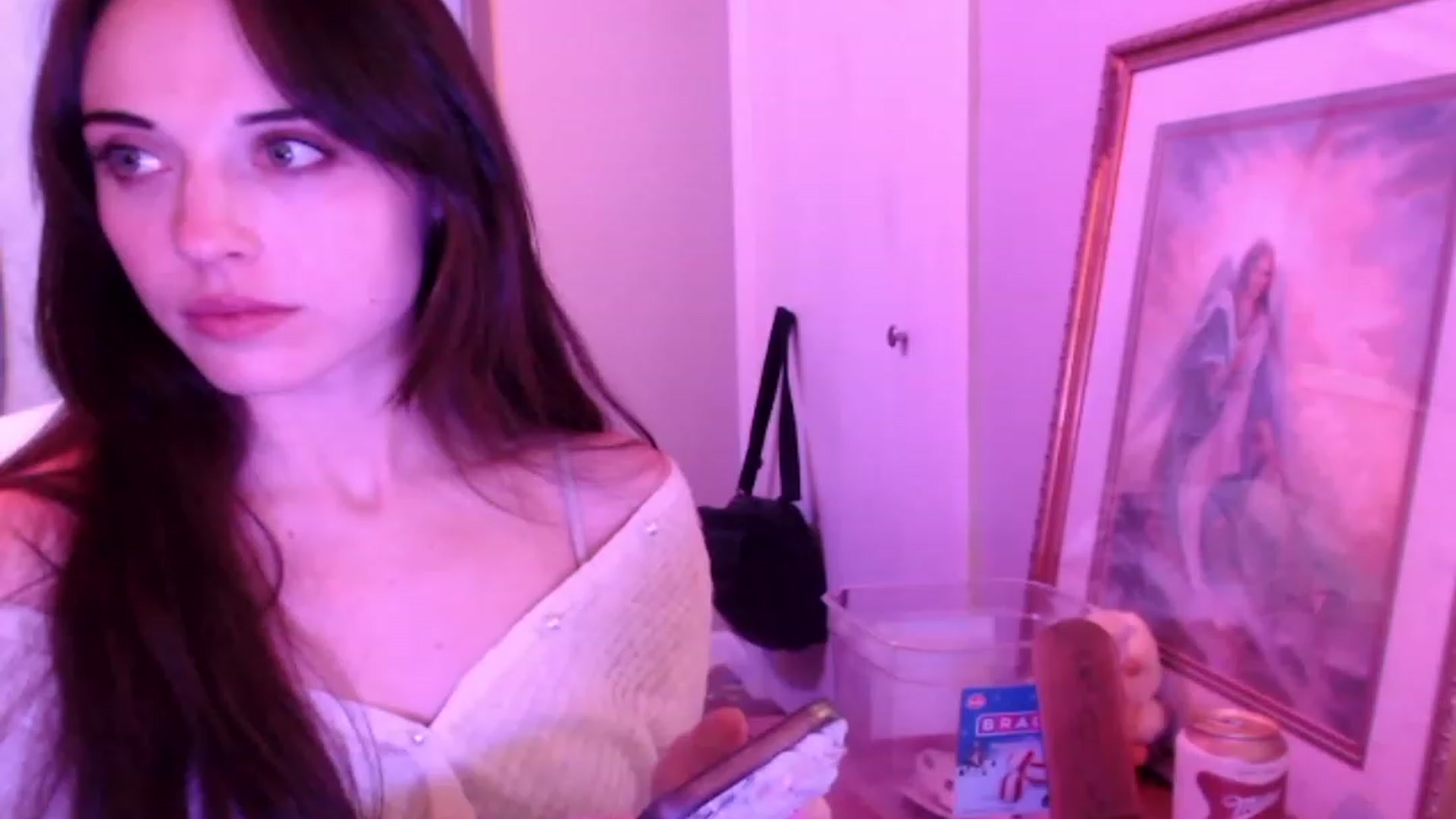 Gallery image thumbnail from Purrityy's myfreecams stream on, 12/08/2023, 06:11 image 4 of 20