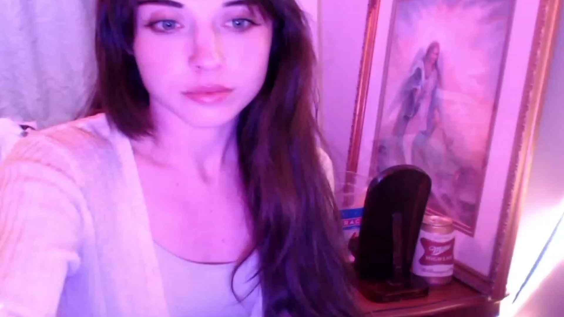 Gallery image thumbnail from Purrityy's myfreecams stream on, 12/08/2023, 06:11 image 14 of 20