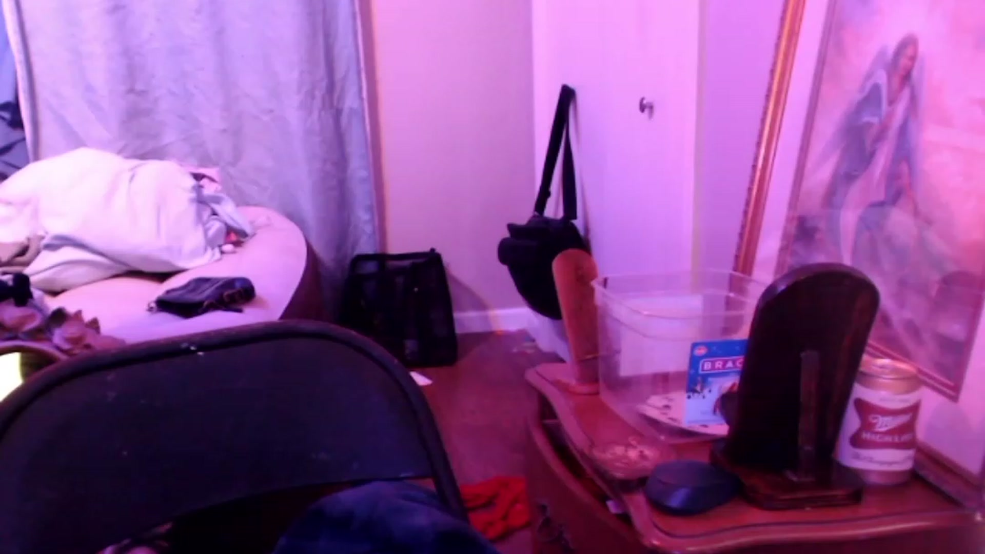 Gallery image thumbnail from Purrityy's myfreecams stream on, 12/08/2023, 06:11 image 10 of 20