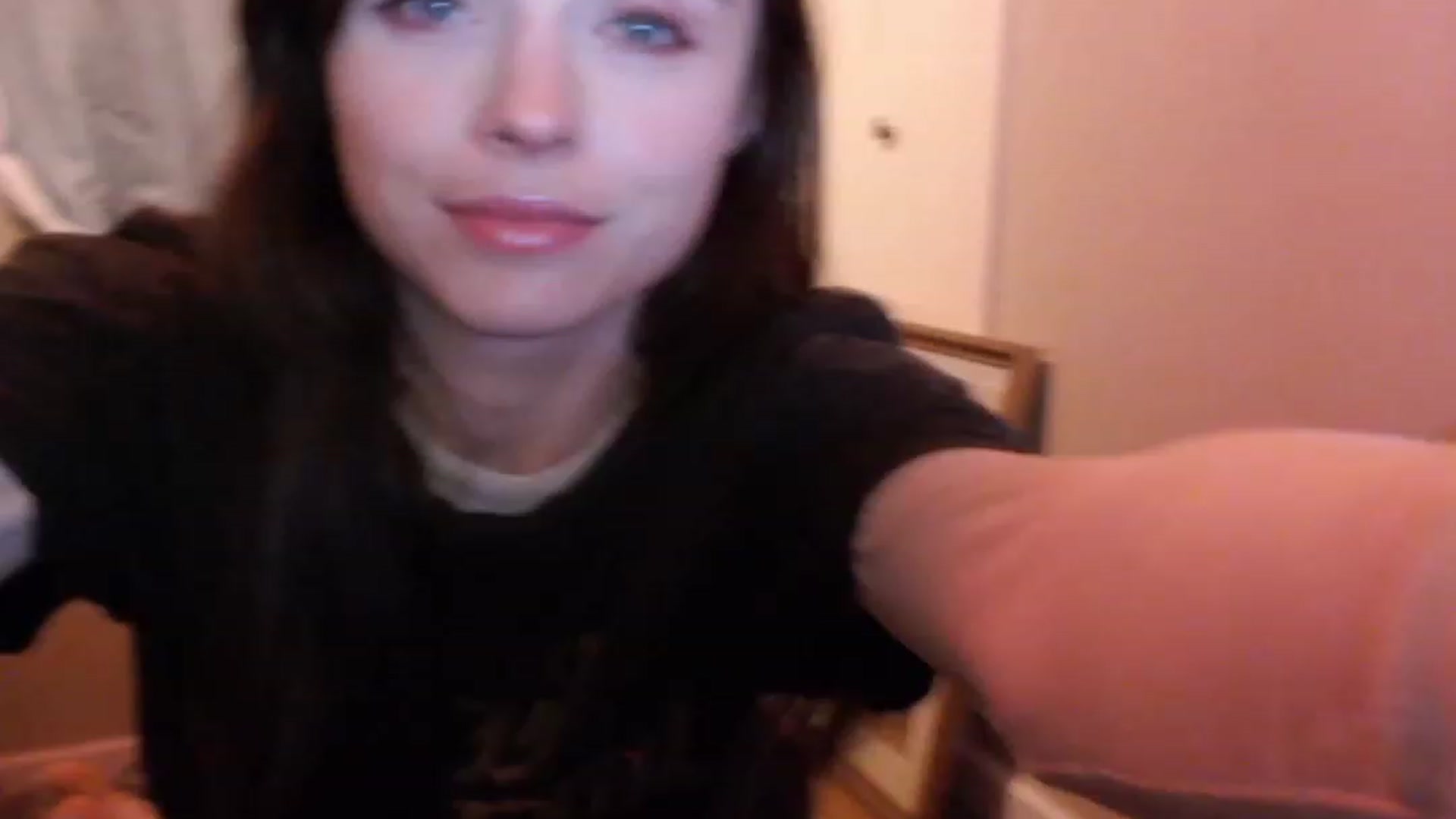 Gallery image thumbnail from Purrityy's myfreecams stream on, 12/17/2023, 07:52 image 7 of 20