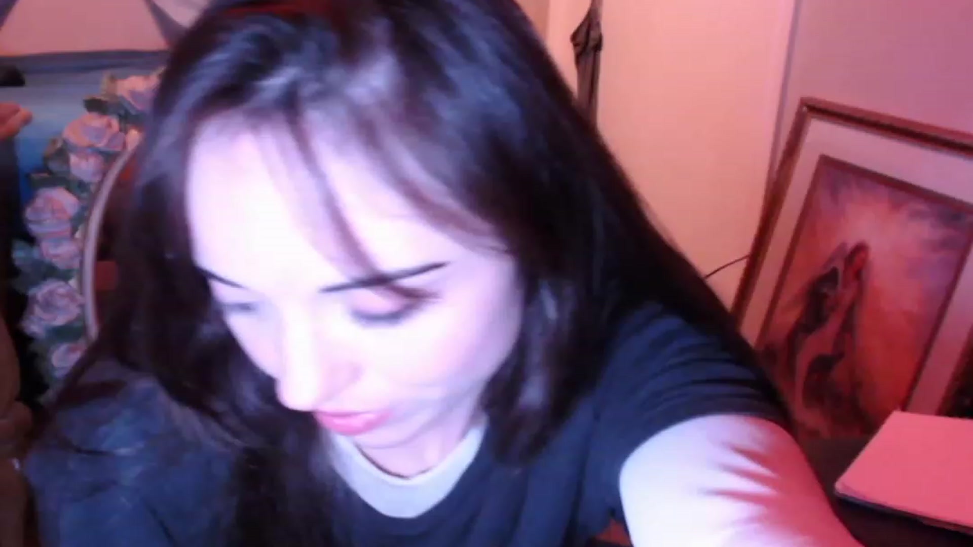 Gallery image thumbnail from Purrityy's myfreecams stream on, 12/17/2023, 07:52 image 17 of 20