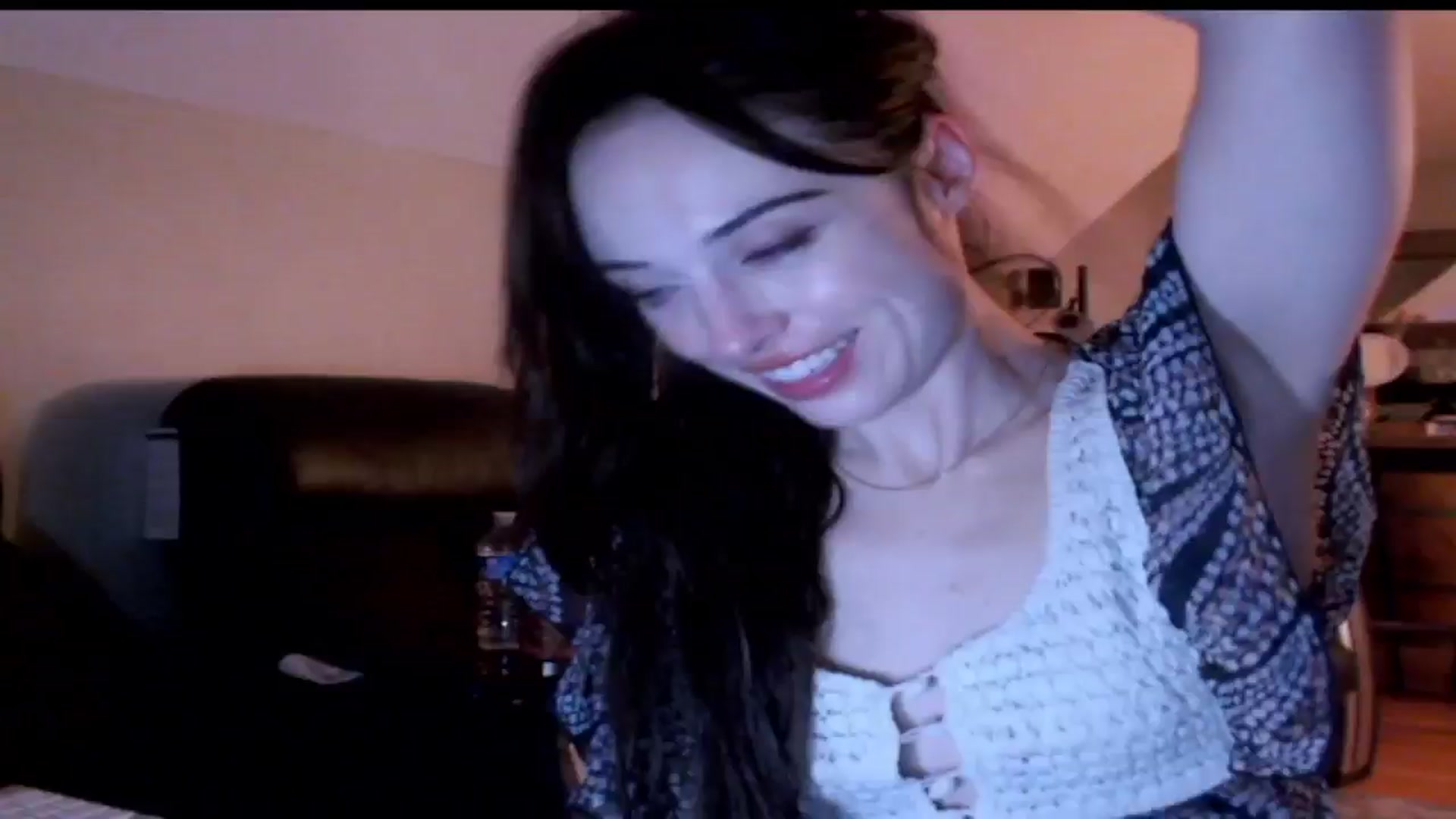 Gallery image thumbnail from Purrityy's myfreecams stream on, 05/14/2024, 05:37 image 12 of 20