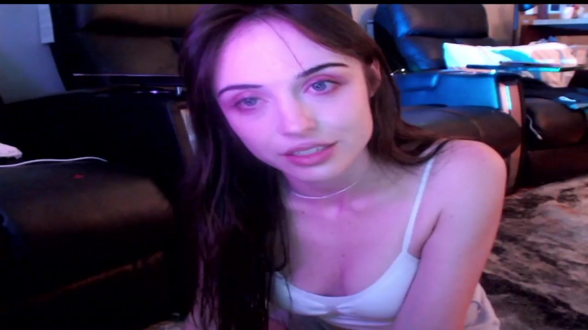 Gallery image thumbnail from Purrityy's myfreecams stream on, 05/23/2024, 21:59 image 8 of 20
