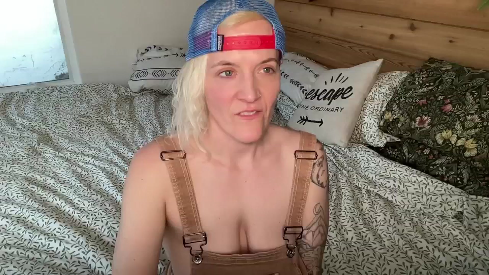 Gallery image thumbnail from PurrtyMetal's myfreecams stream on, 02/24/2026, 01:06 image 5 of 20