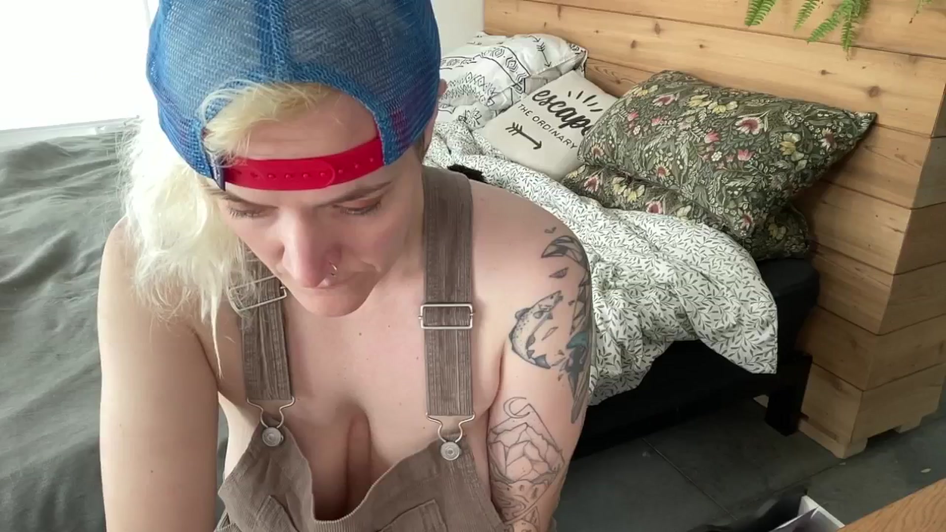 Gallery image thumbnail from PurrtyMetal's myfreecams stream on, 02/26/2026, 21:05 image 7 of 20