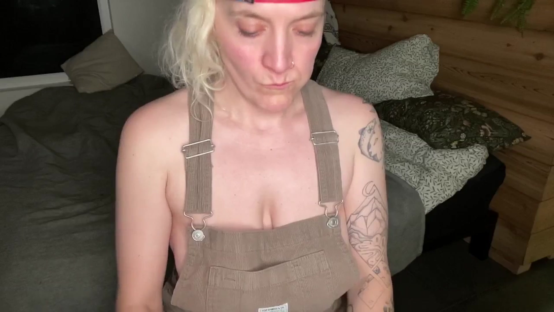 Gallery image thumbnail from PurrtyMetal's myfreecams stream on, 03/07/2026, 03:40 image 15 of 20